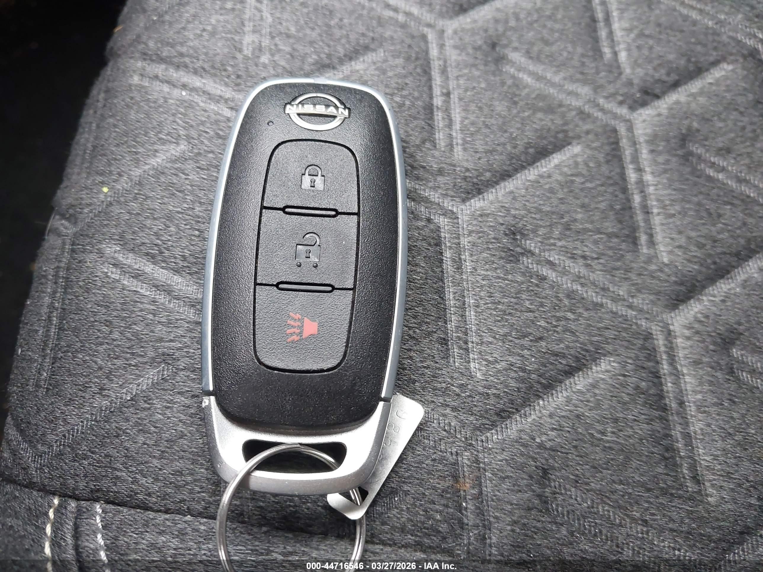 NISSAN KICKS image 11