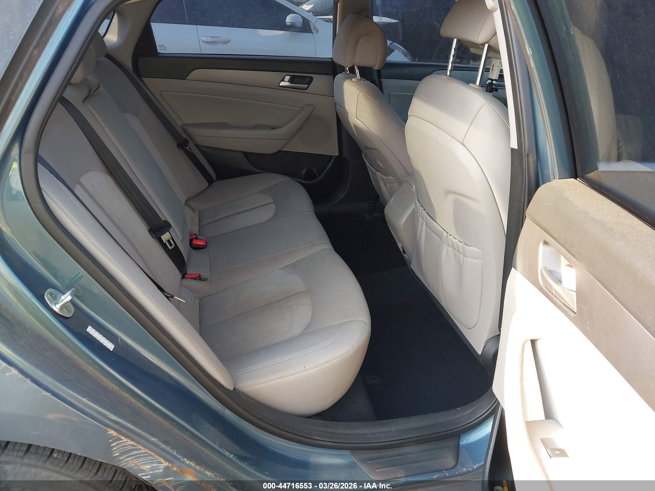 HYUNDAI SONATA image 8