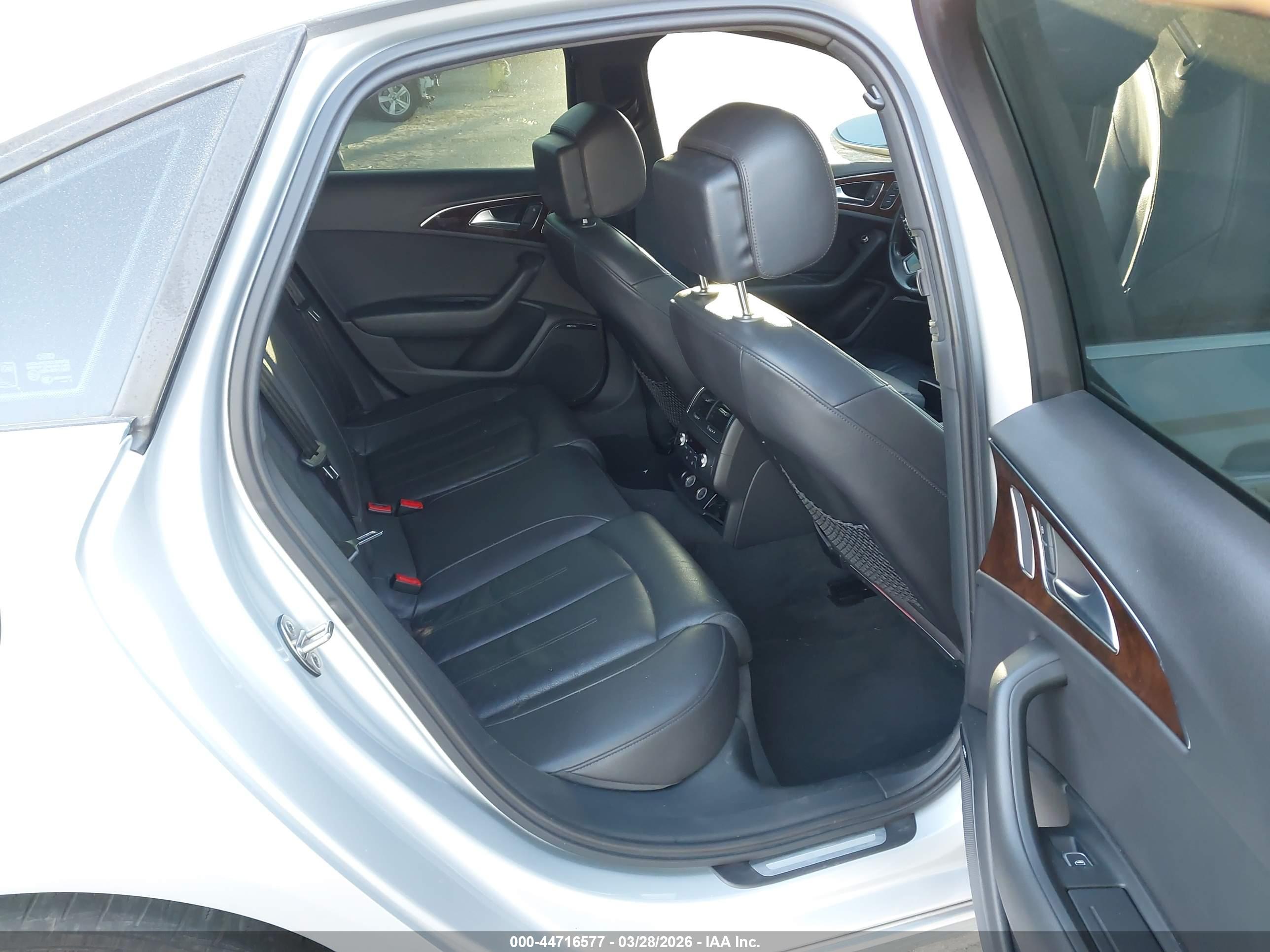 AUDI A6 image 8