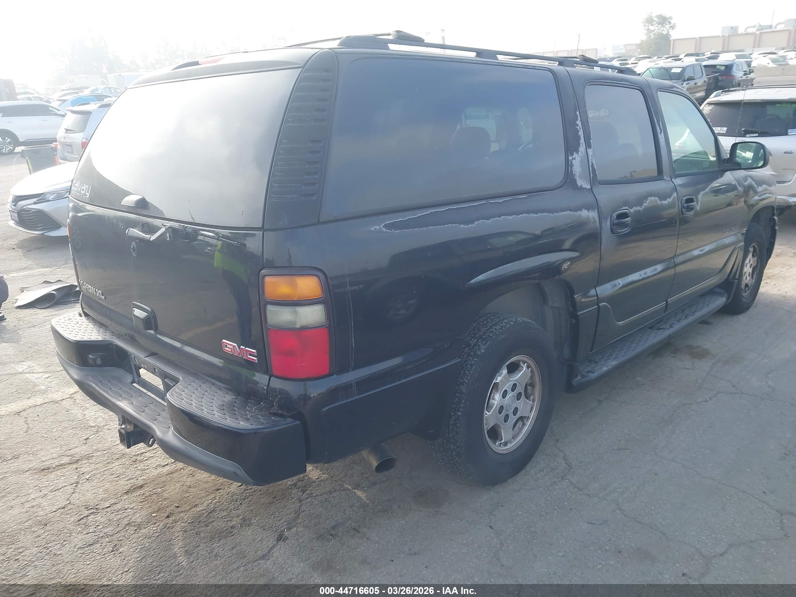 GMC YUKON image 4