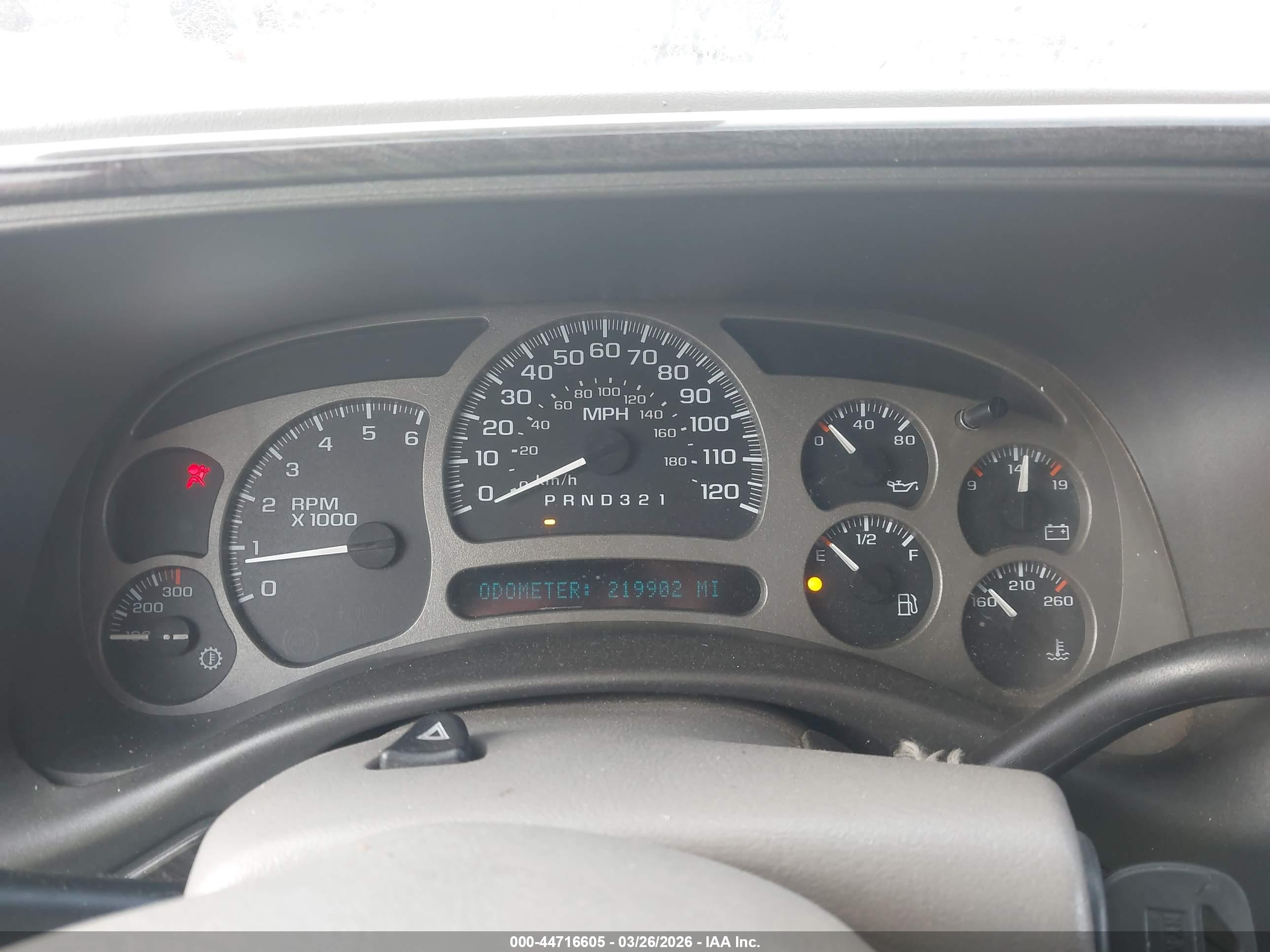 GMC YUKON image 7