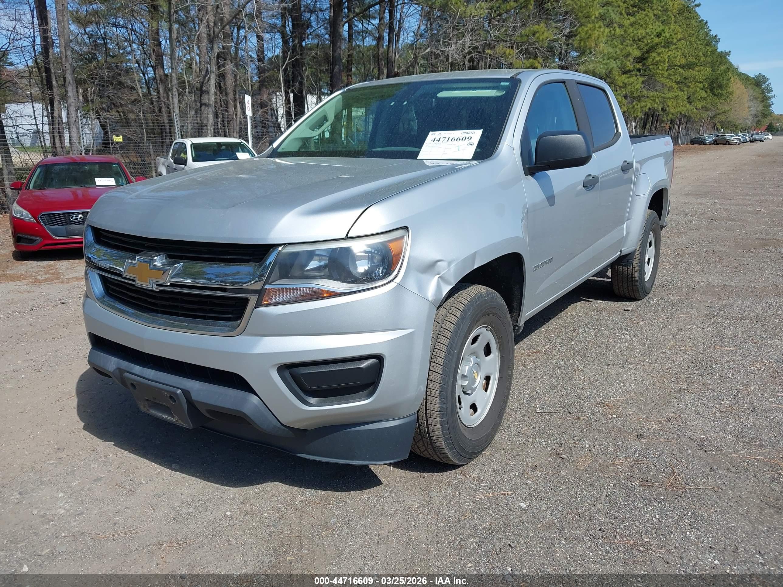 CHEVROLET COLORADO image 2