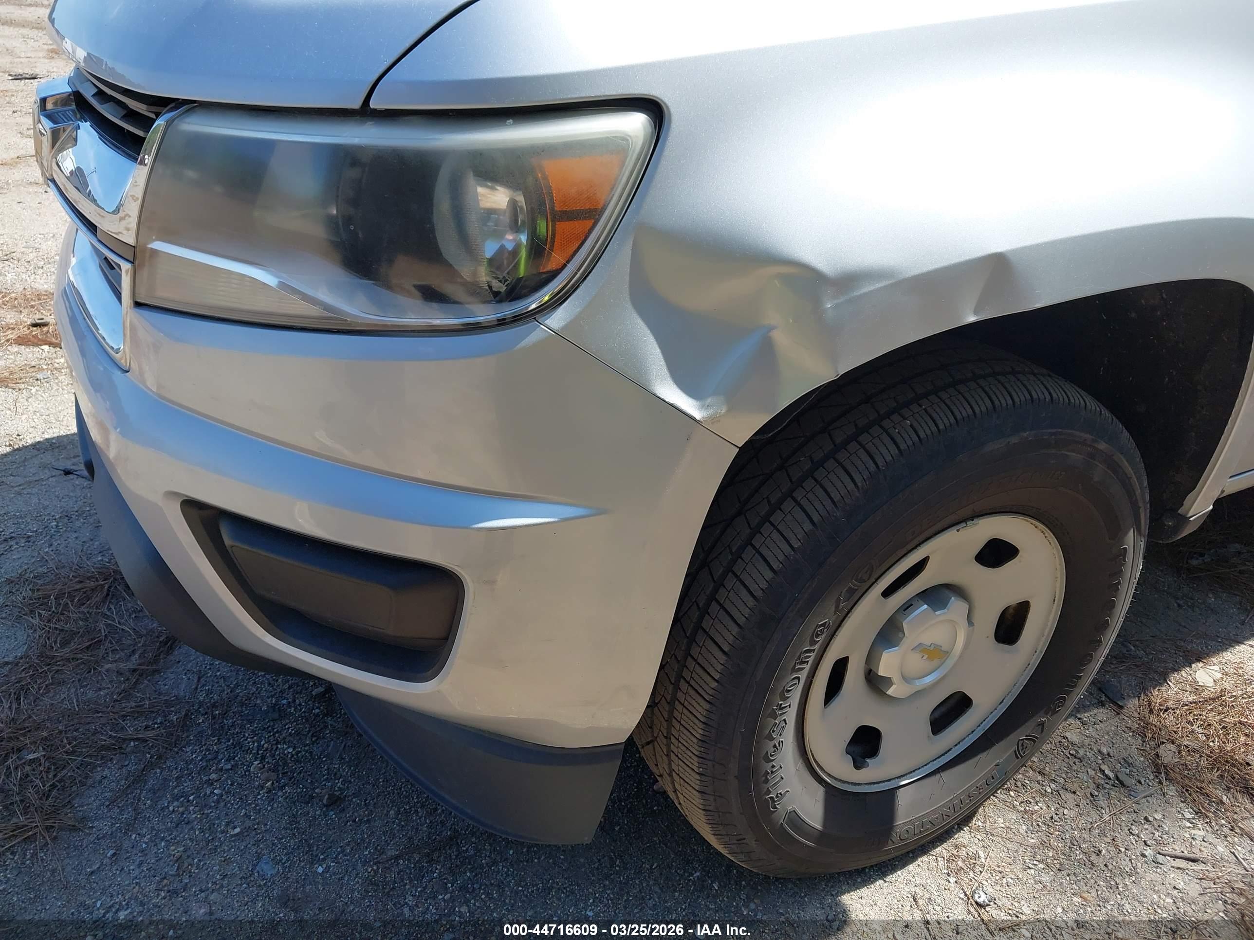 CHEVROLET COLORADO image 6