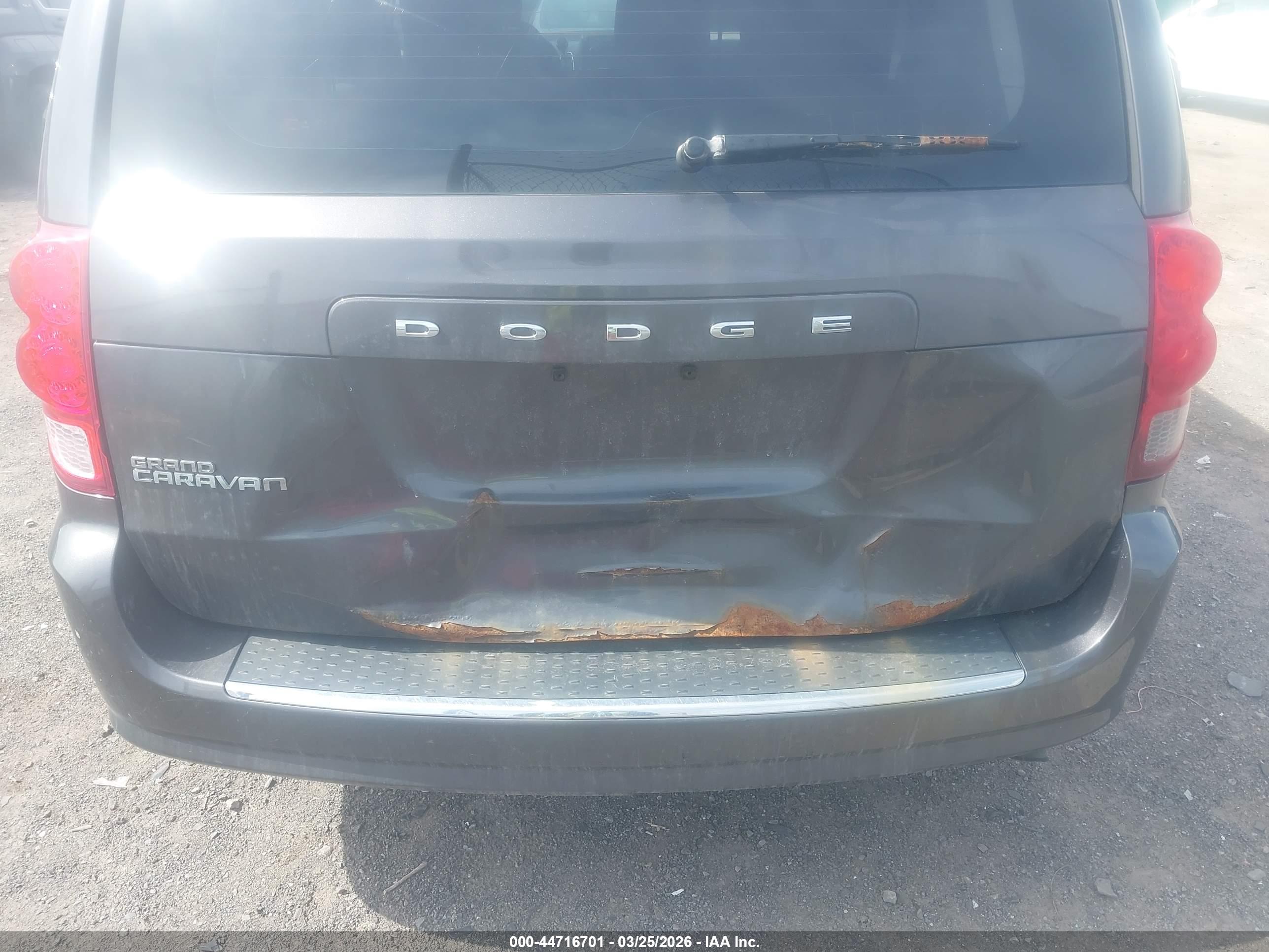 DODGE GRAND image 6