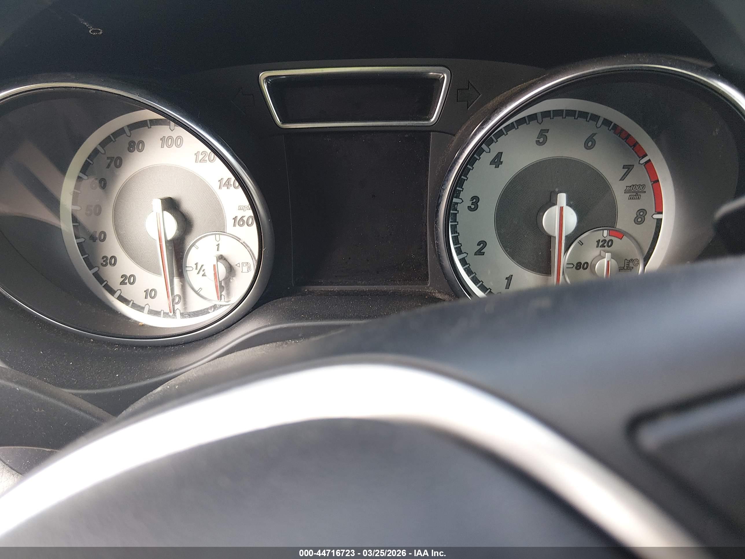 MERCEDES-BENZ CLA image 7
