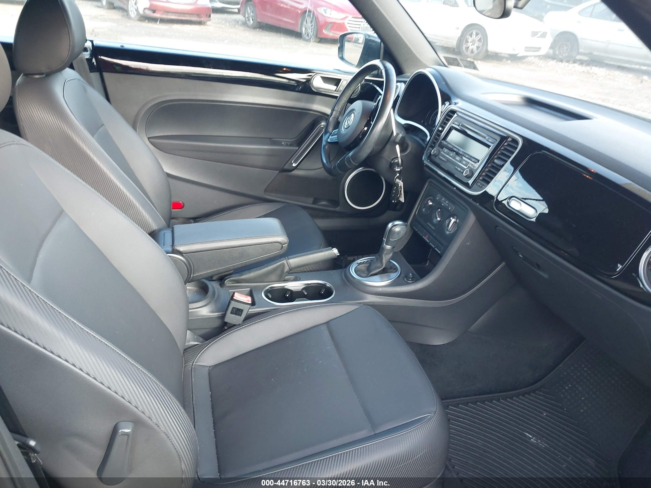 VOLKSWAGEN BEETLE image 5