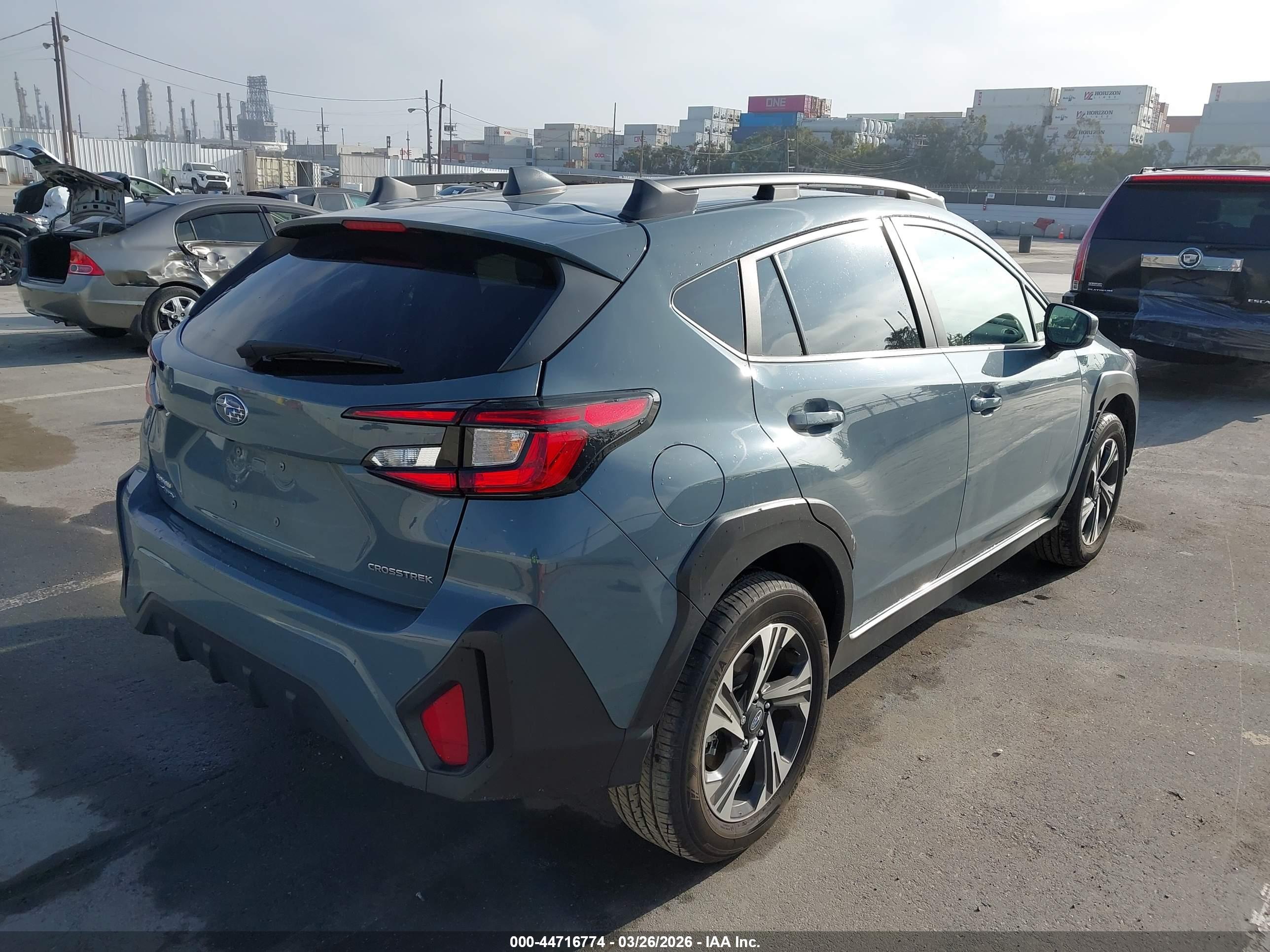 SUBARU CROSSTREK image 4