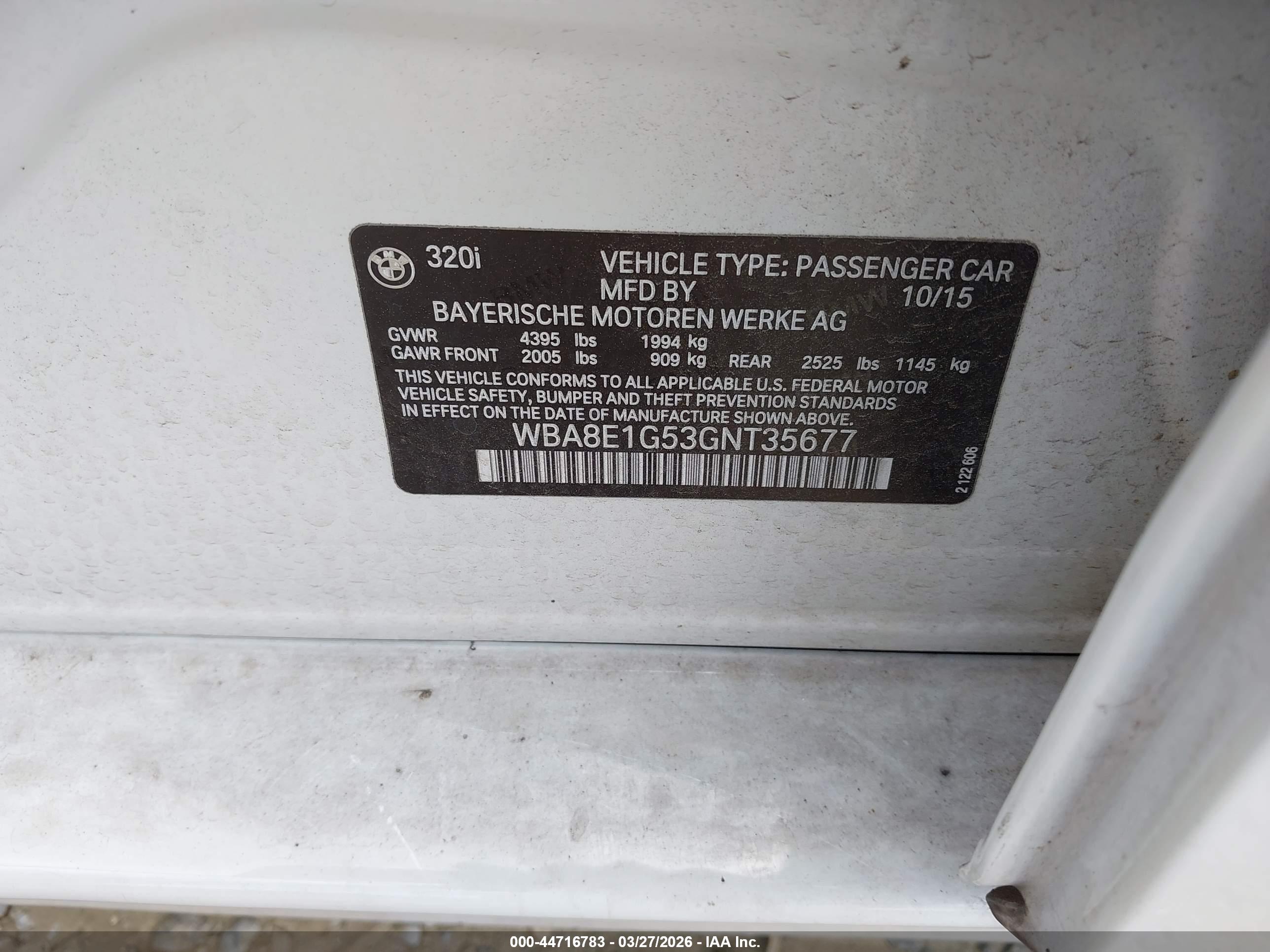 BMW 320I image 9