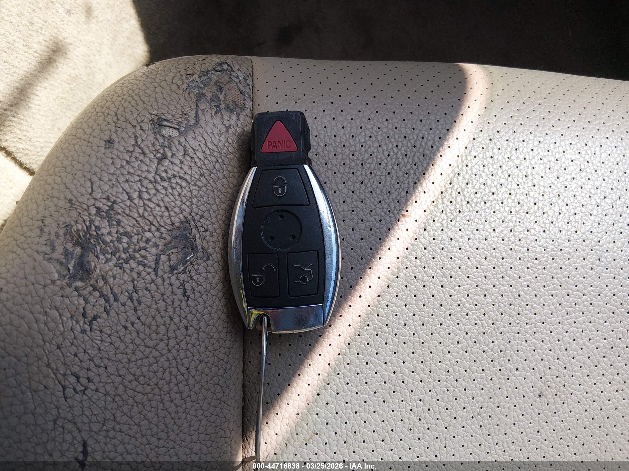 MERCEDES-BENZ C image 11