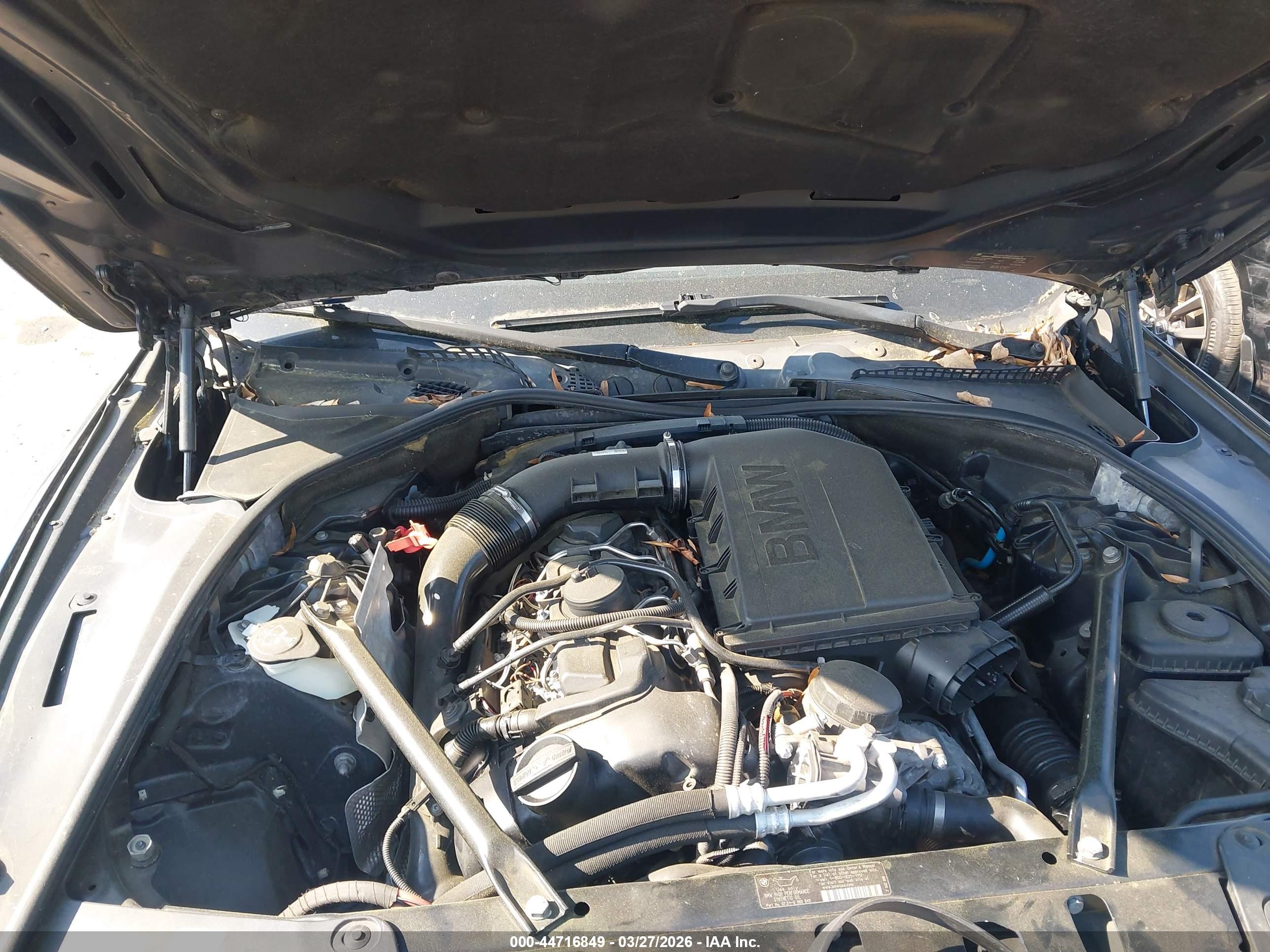 BMW 535I image 10