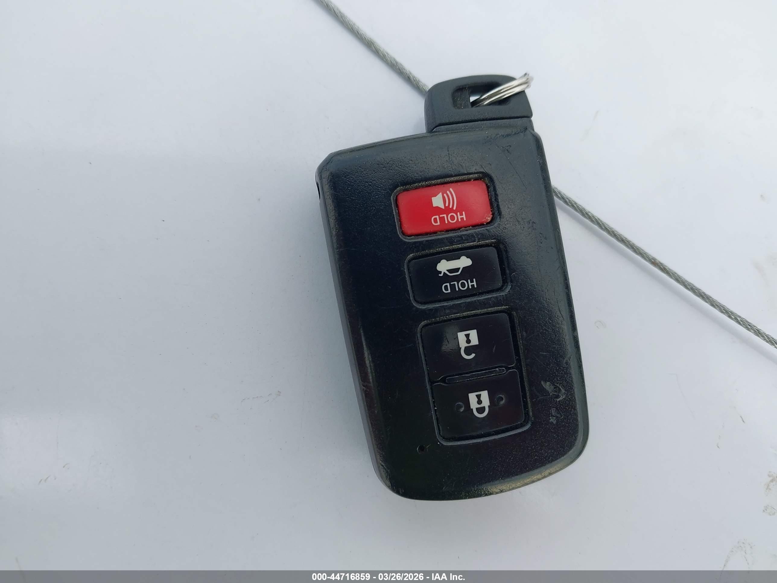 TOYOTA CAMRY image 11