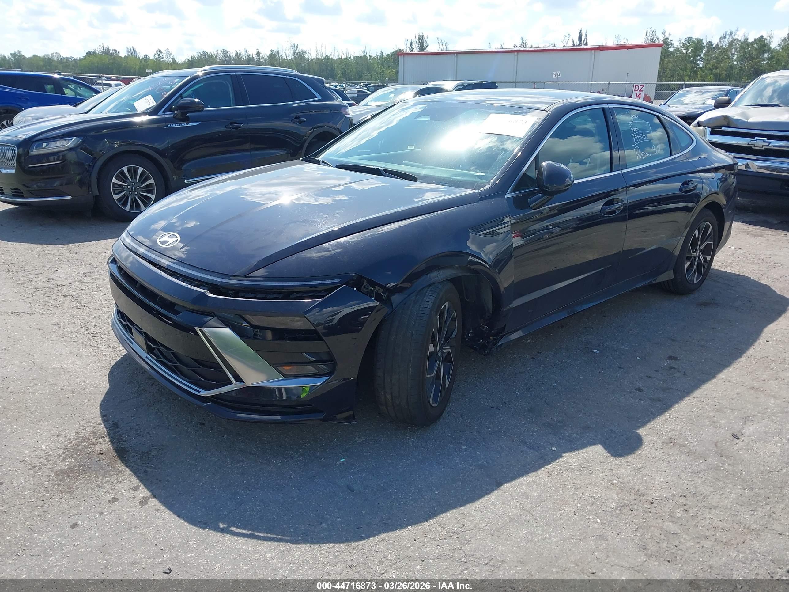 HYUNDAI SONATA image 2