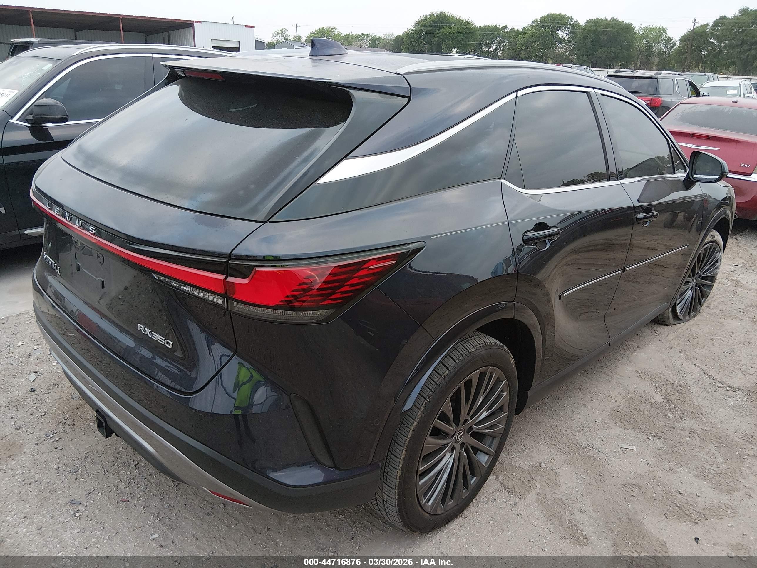 LEXUS RX image 4