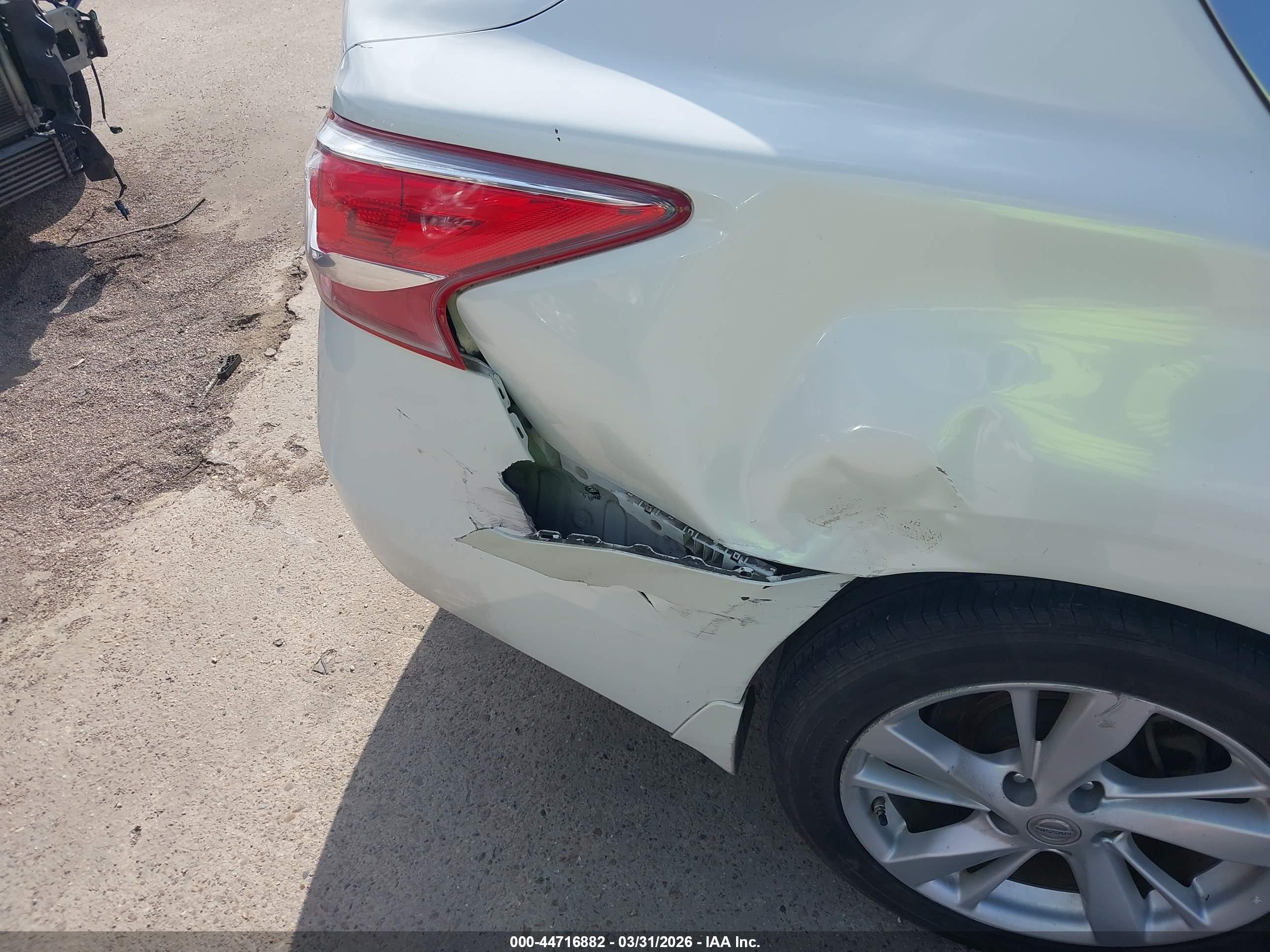 NISSAN ALTIMA image 6