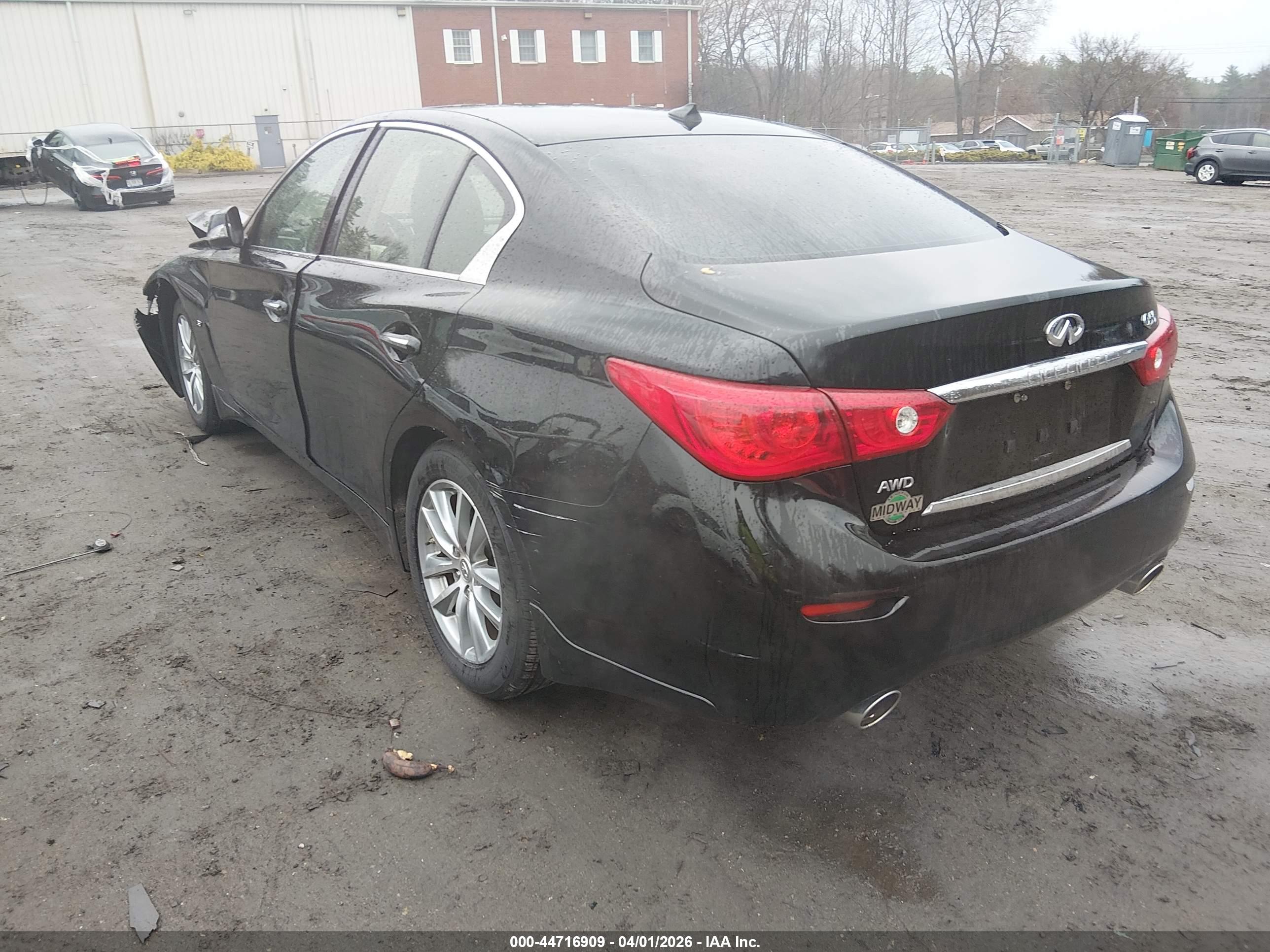 INFINITI Q50 image 3