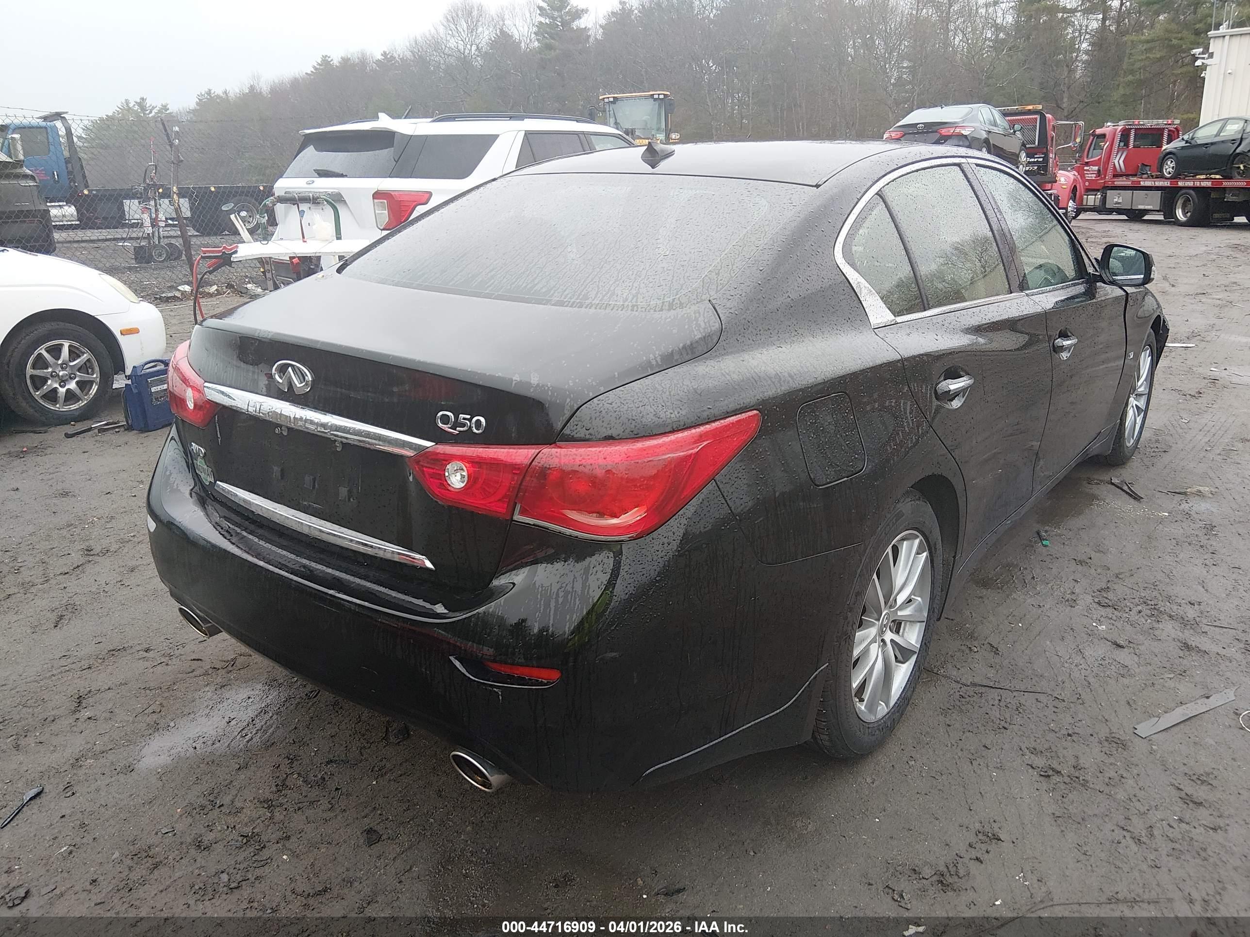 INFINITI Q50 image 4