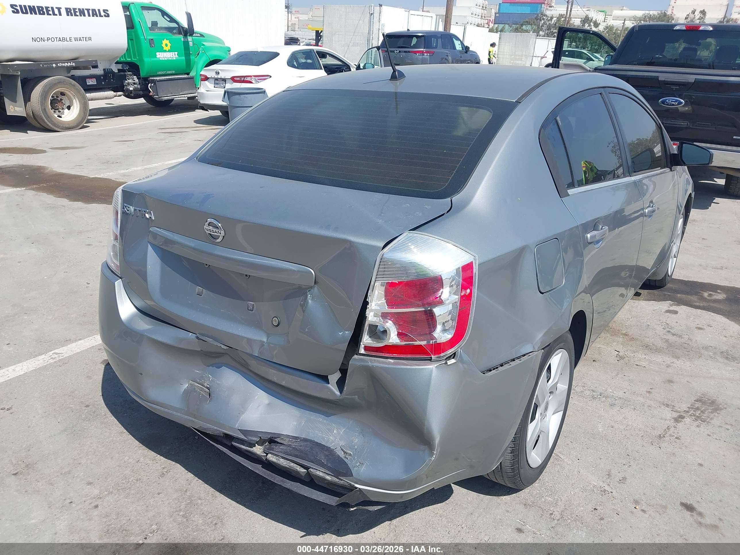 NISSAN SENTRA image 6