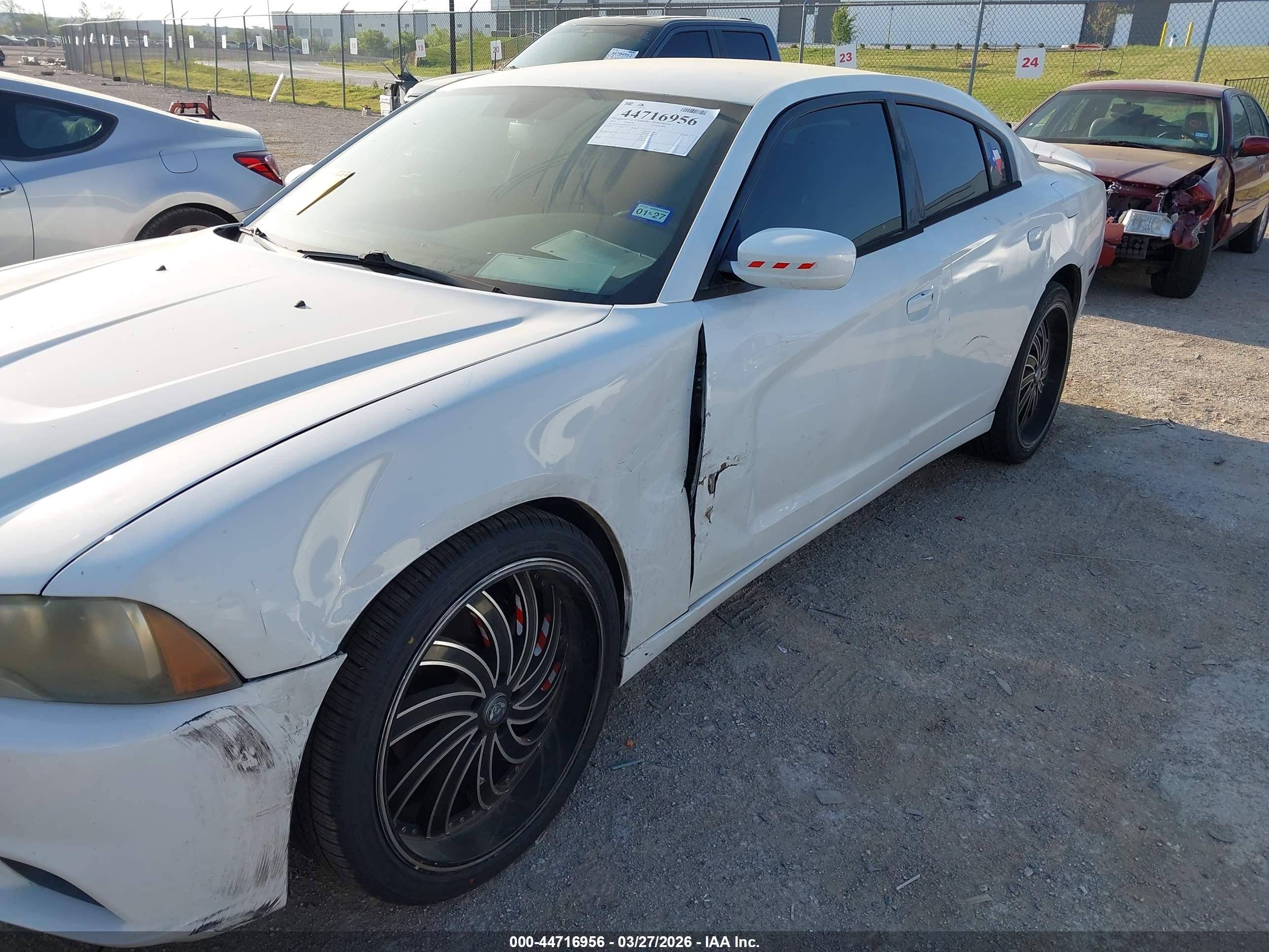 DODGE CHARGER image 6
