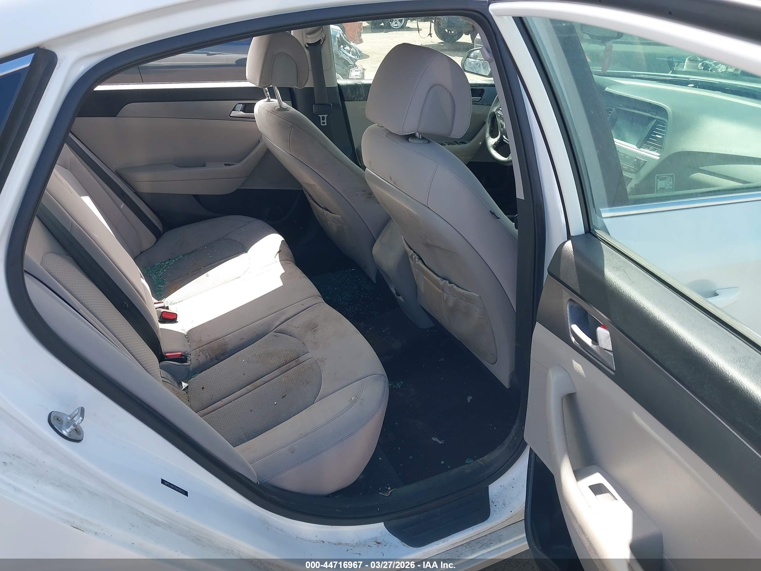HYUNDAI SONATA image 8