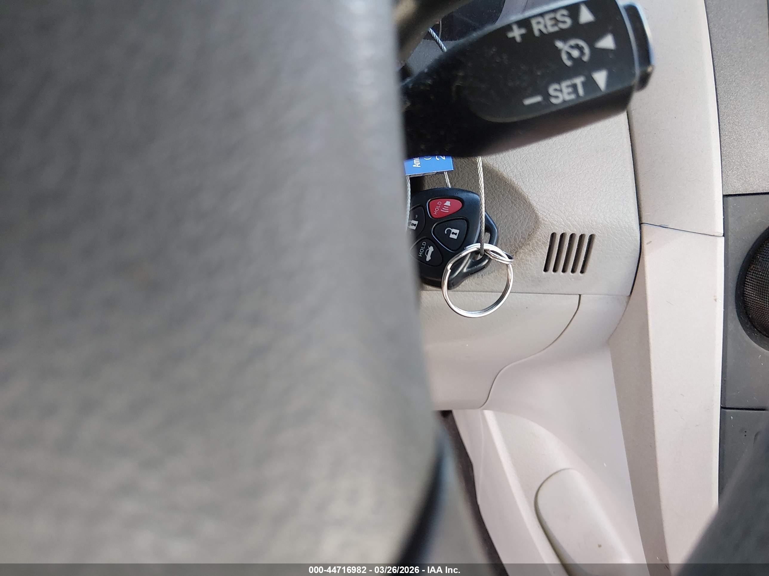 TOYOTA COROLLA image 11