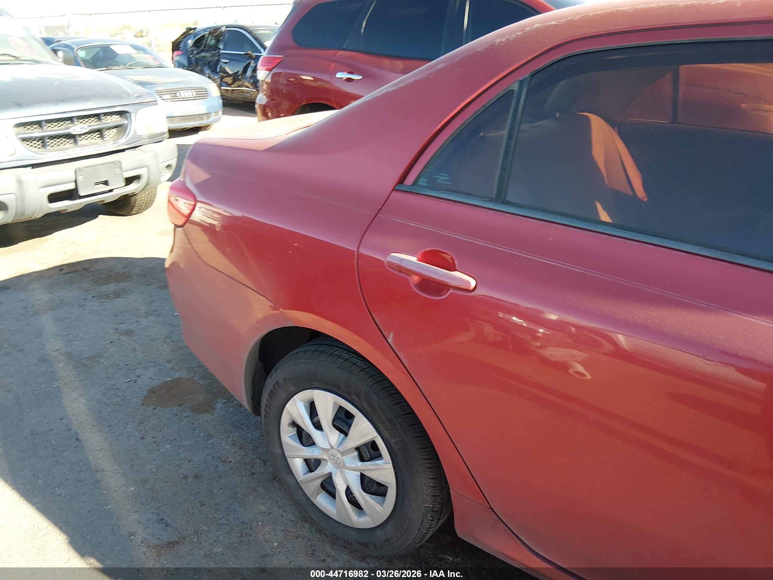 TOYOTA COROLLA image 6
