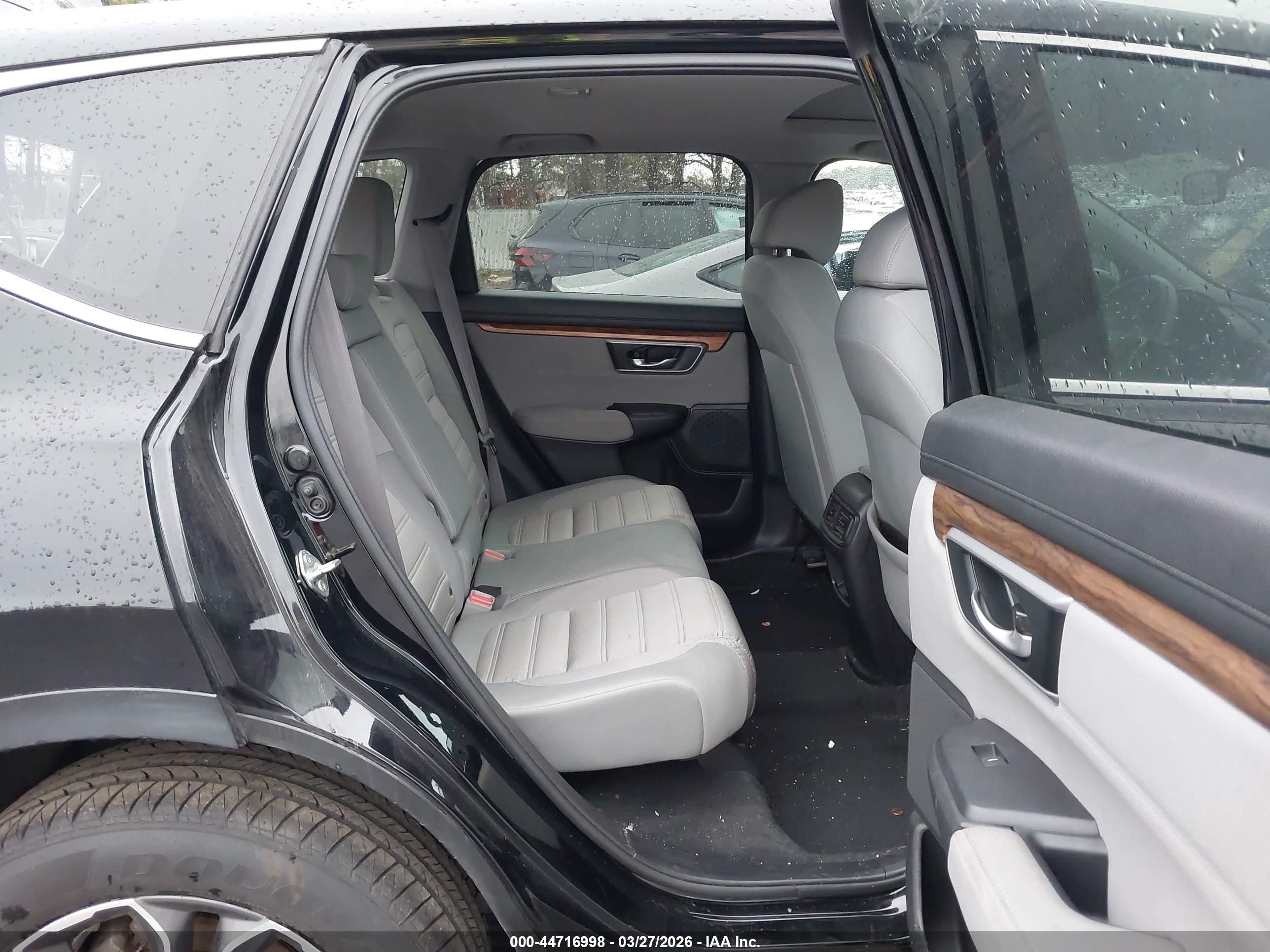 HONDA CR-V image 8