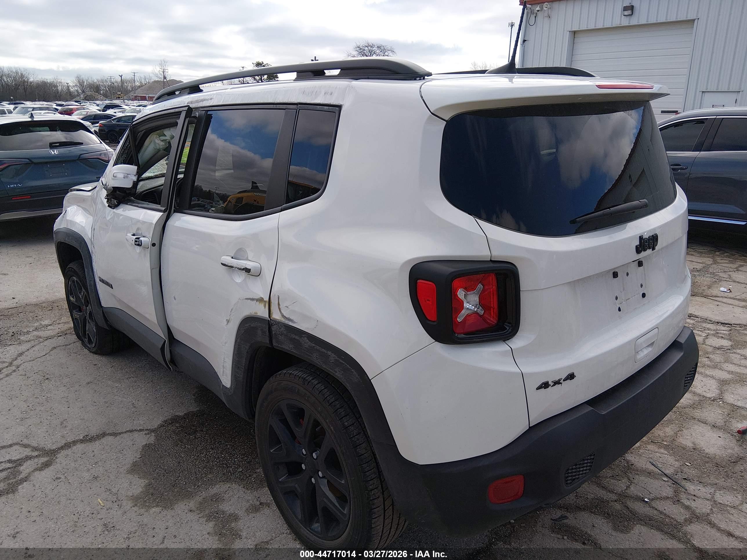 JEEP RENEGADE image 3