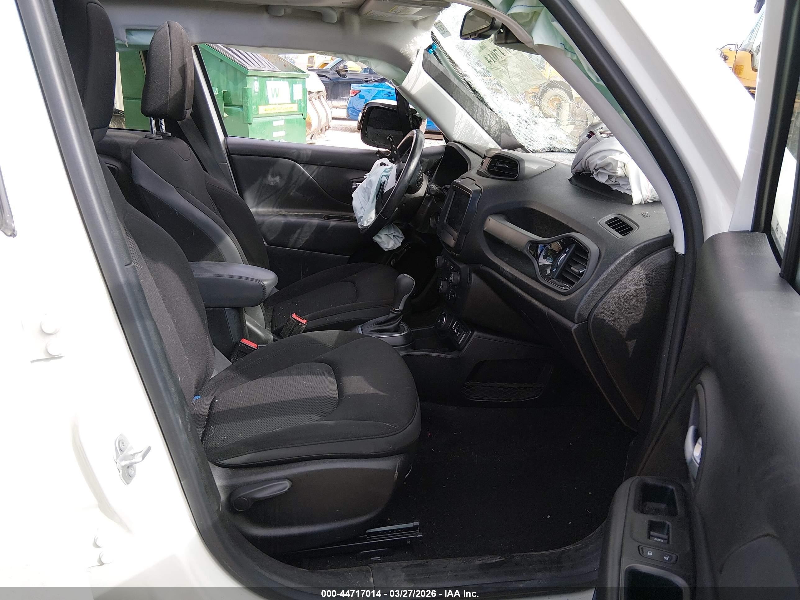 JEEP RENEGADE image 5