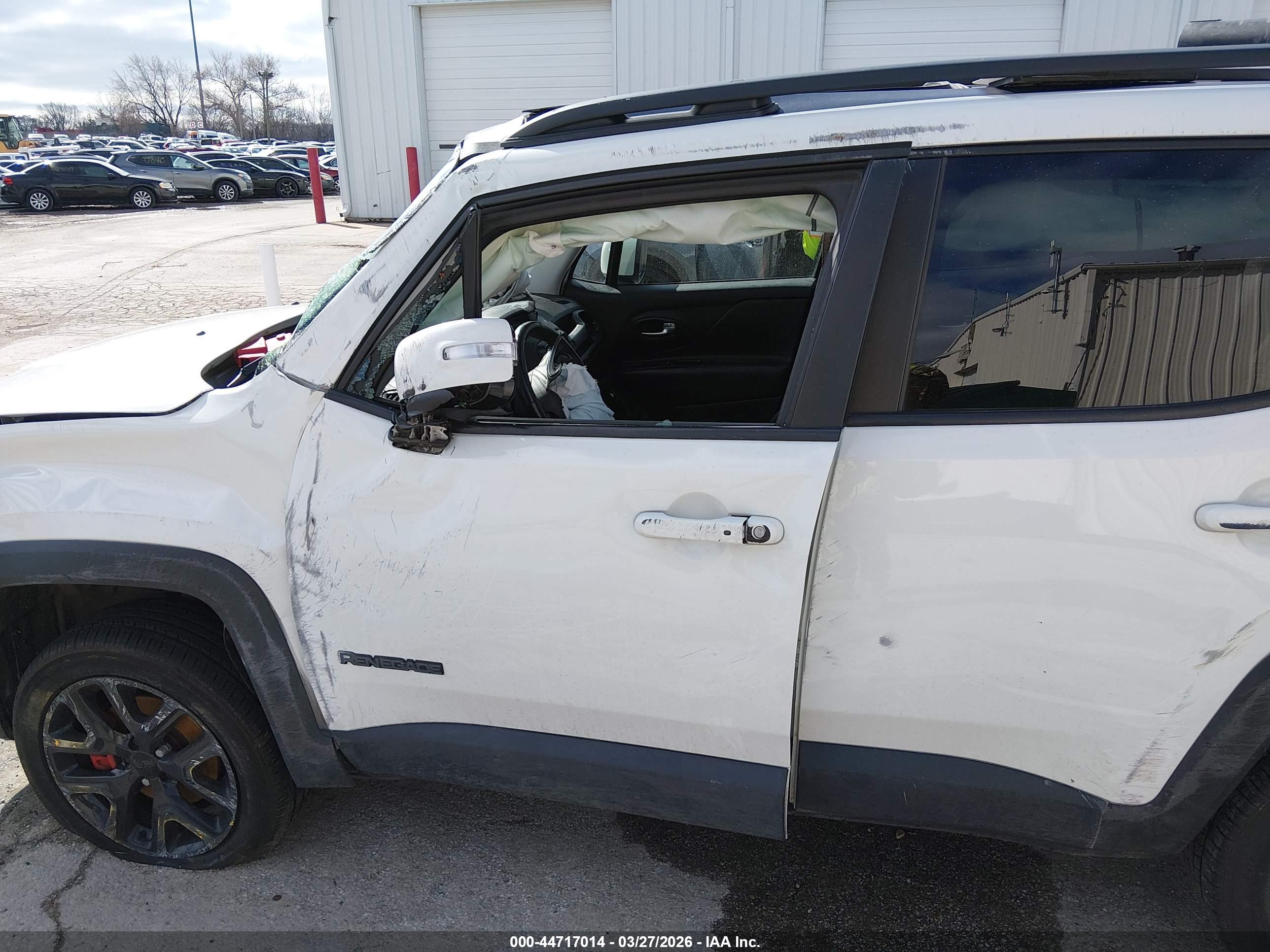 JEEP RENEGADE image 6