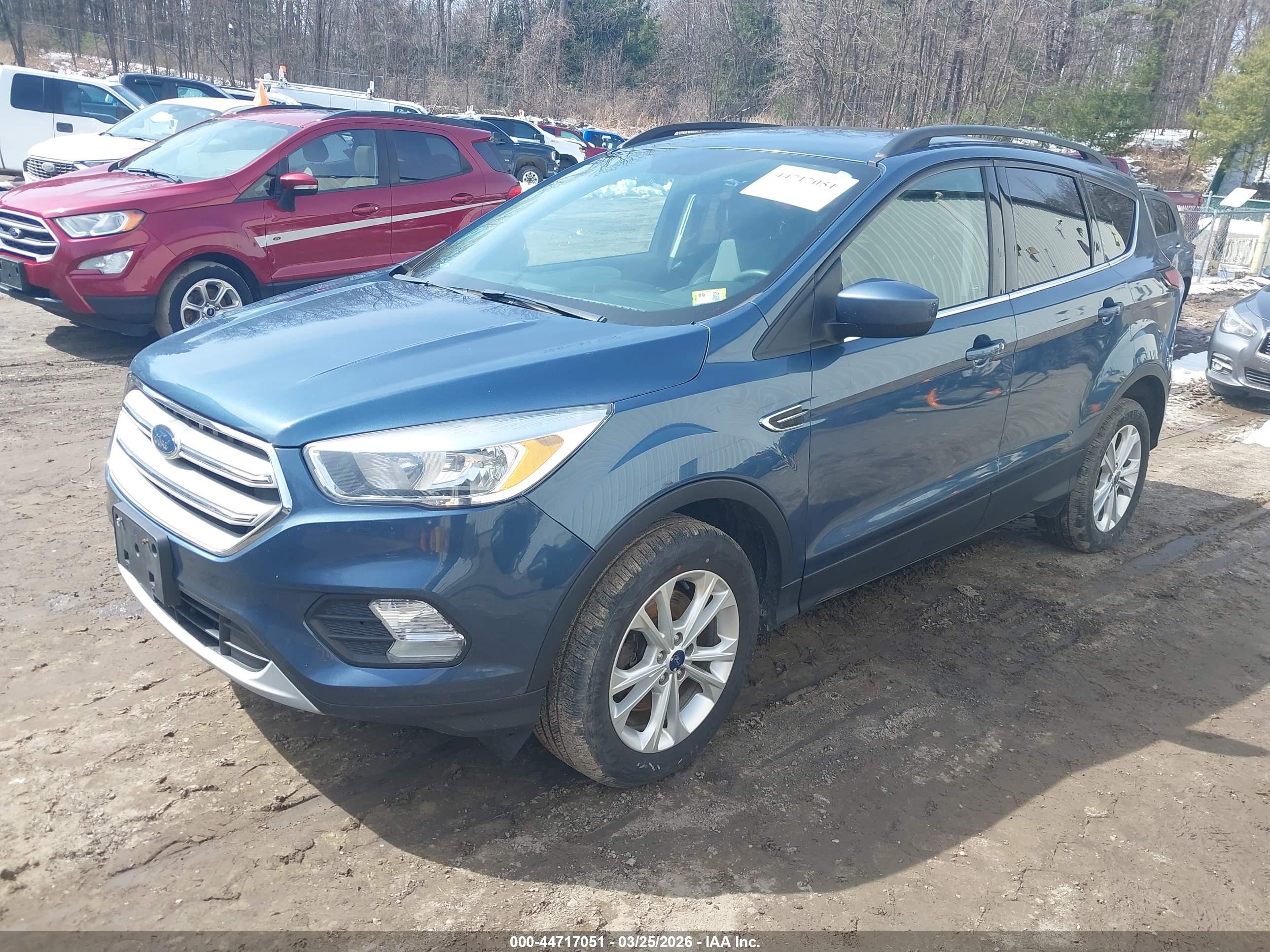 FORD ESCAPE image 2