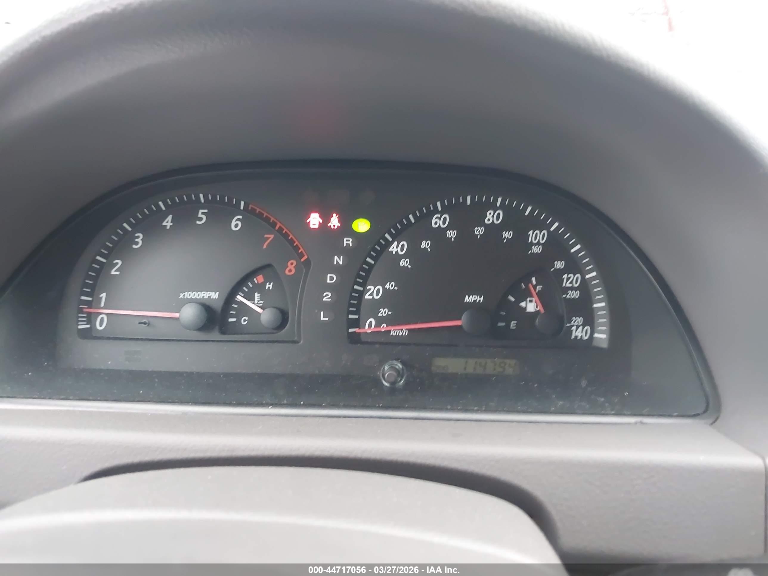 TOYOTA CAMRY image 7