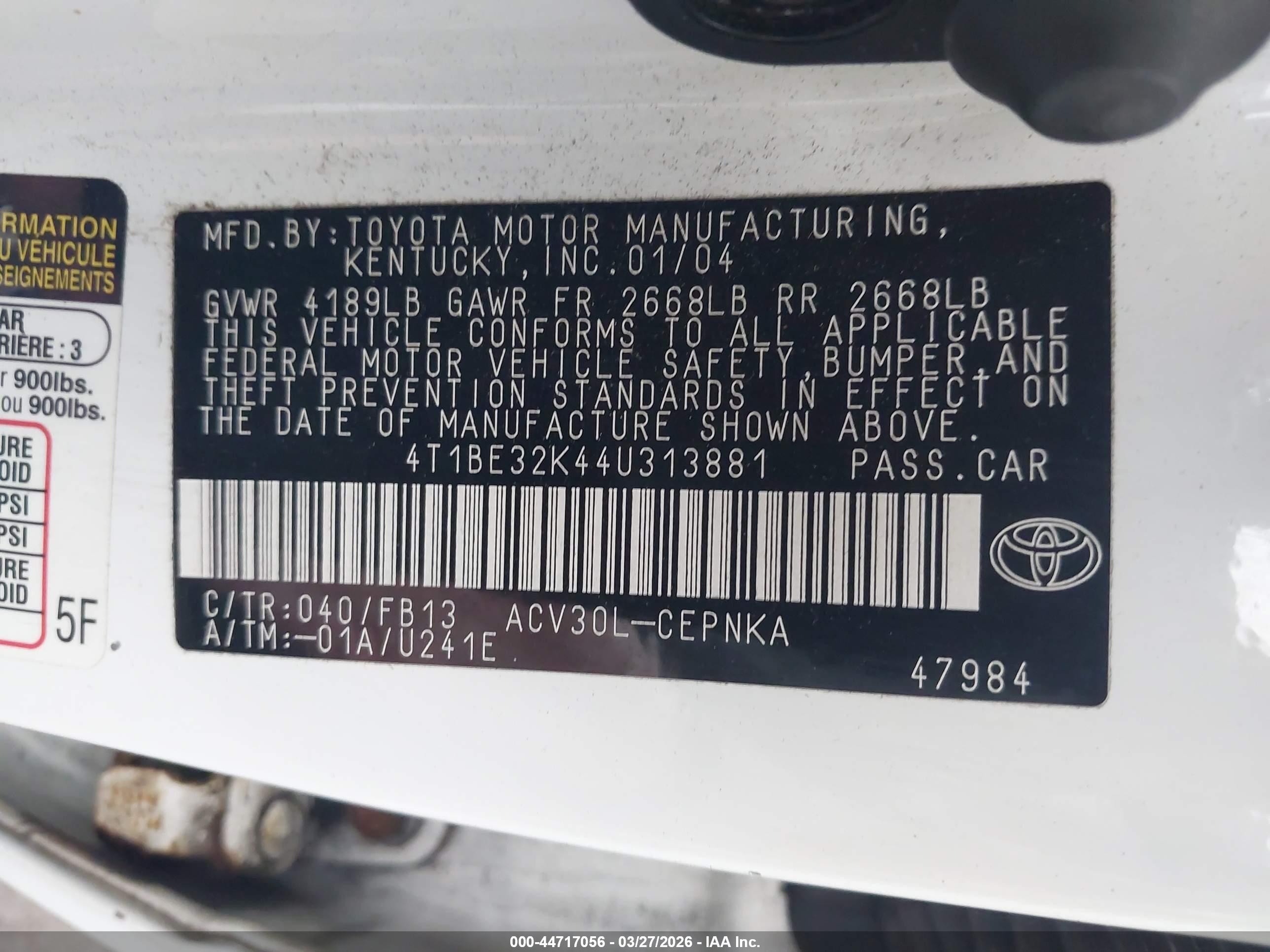 TOYOTA CAMRY image 9