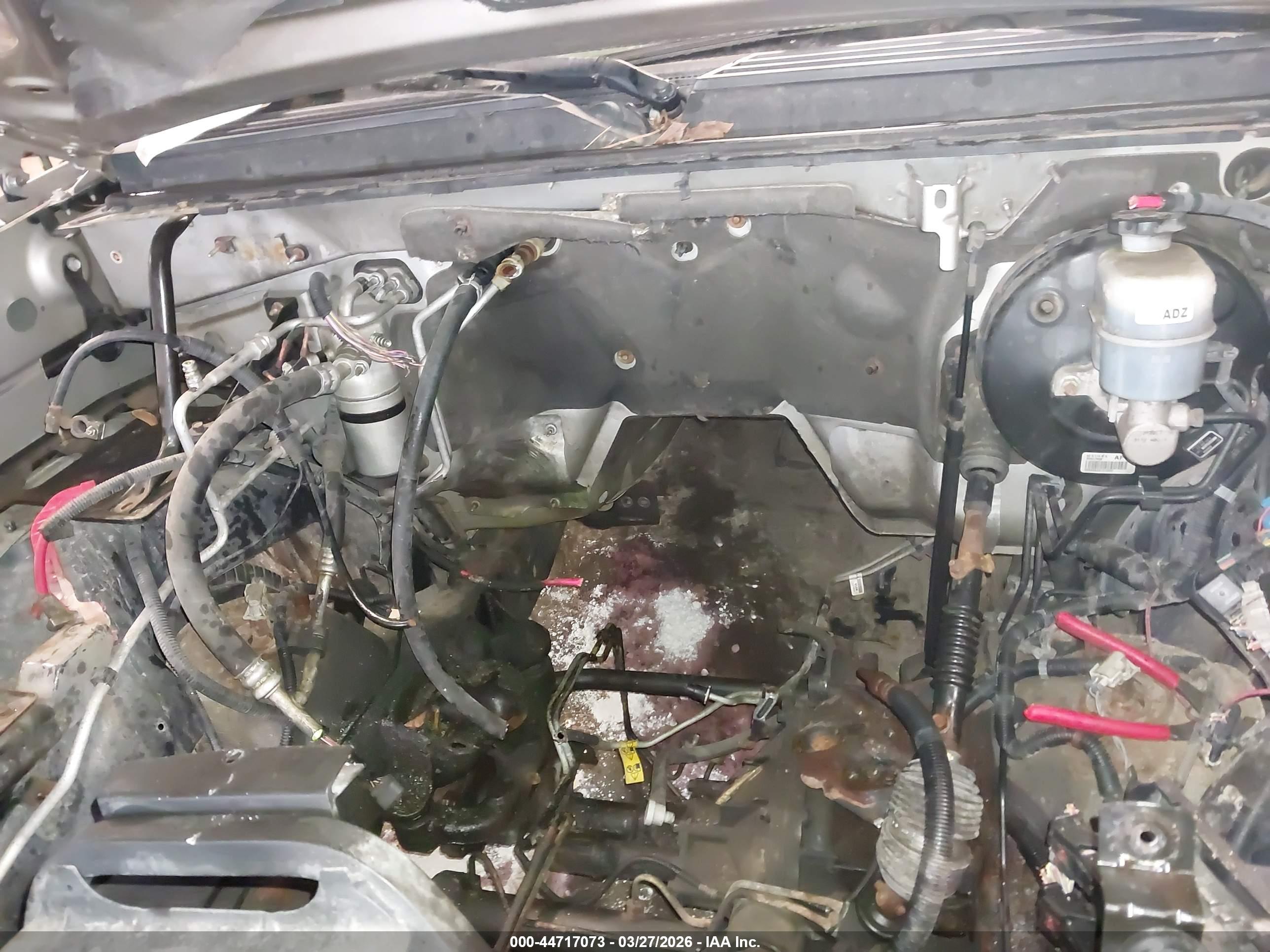 CHEVROLET SUBURBAN image 10
