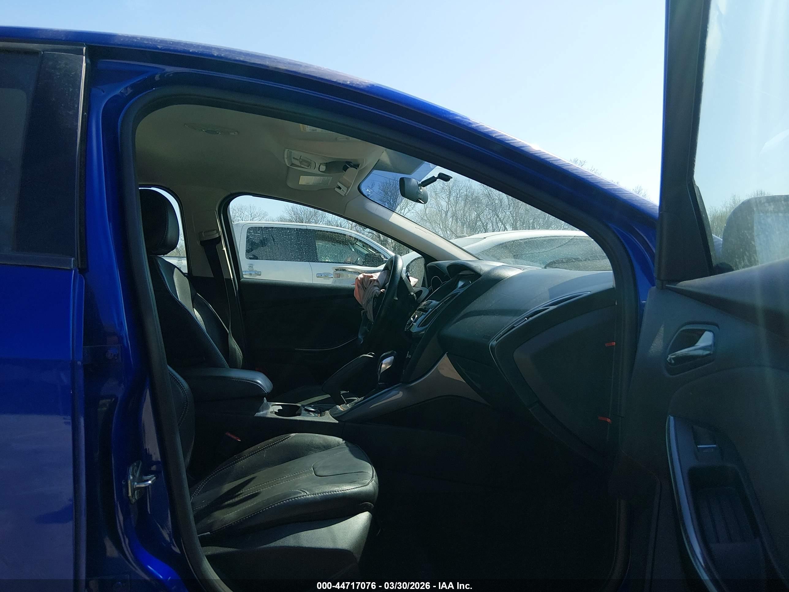 FORD FOCUS image 5
