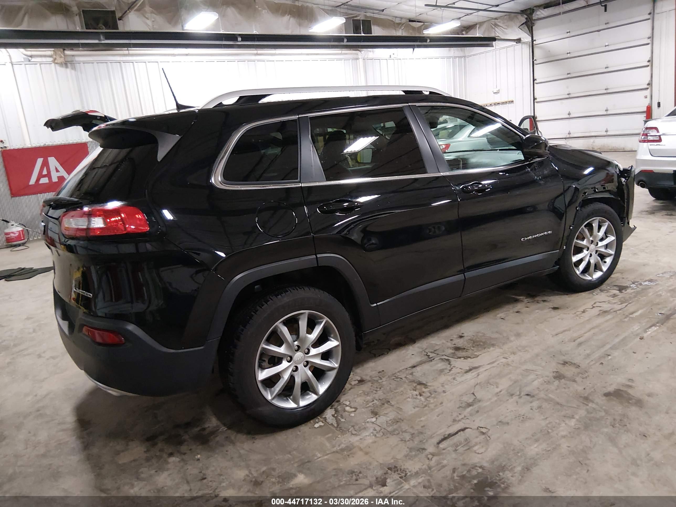 JEEP CHEROKEE image 4