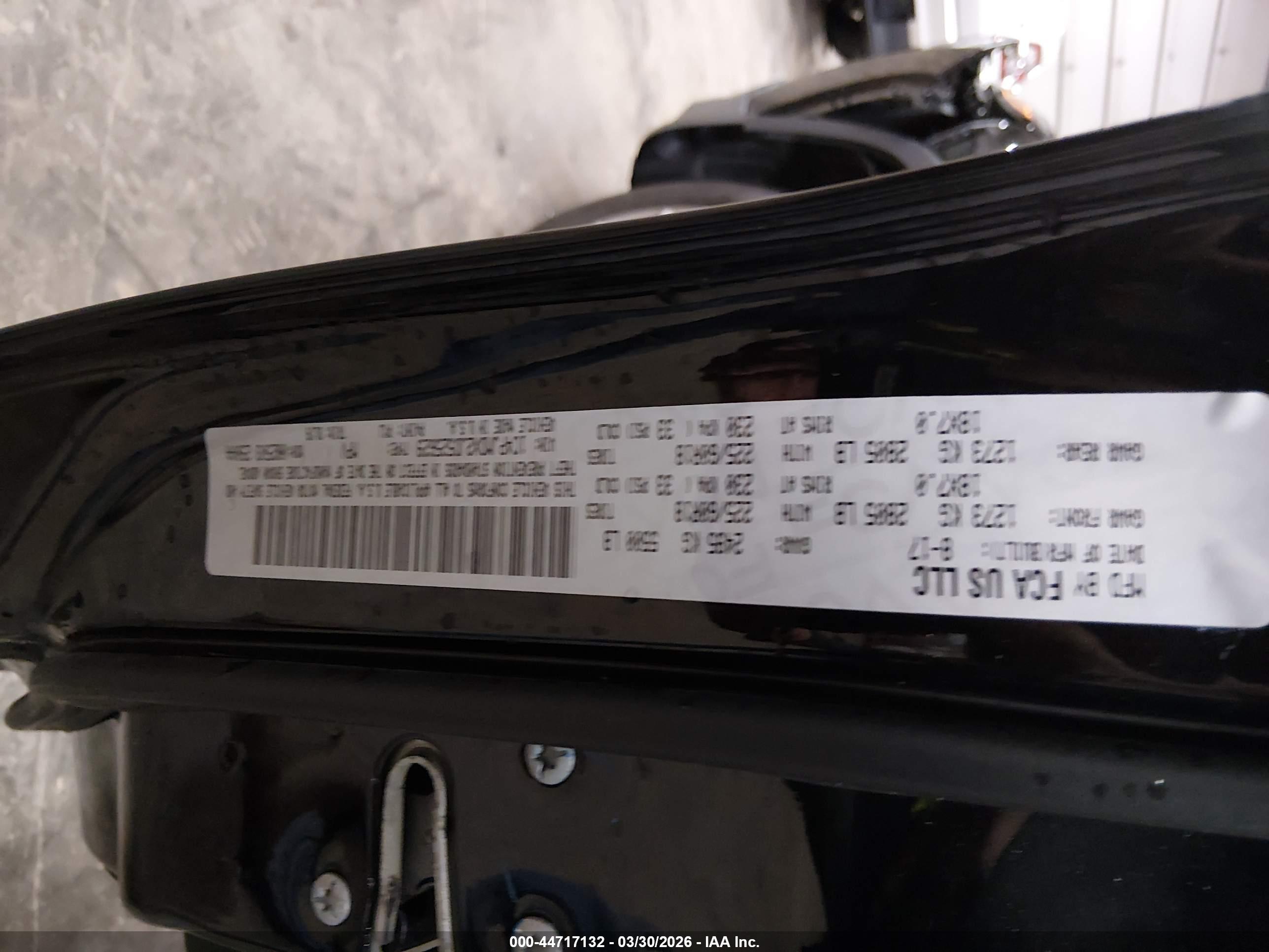JEEP CHEROKEE image 9