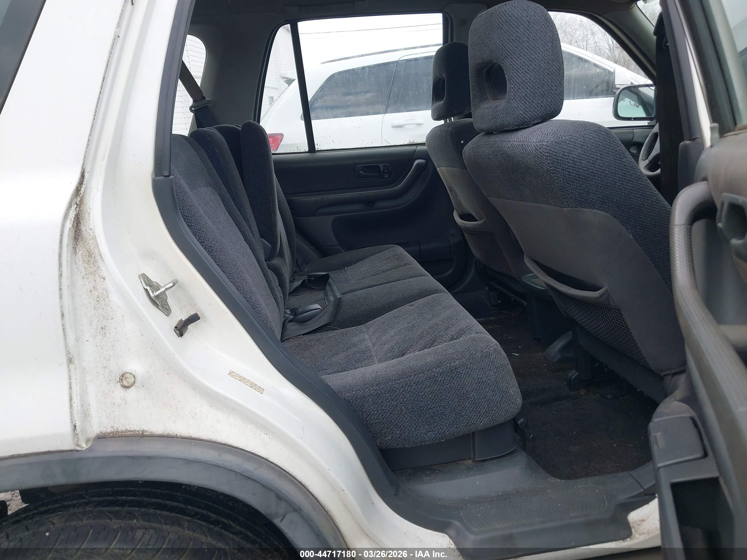 HONDA CR-V image 8