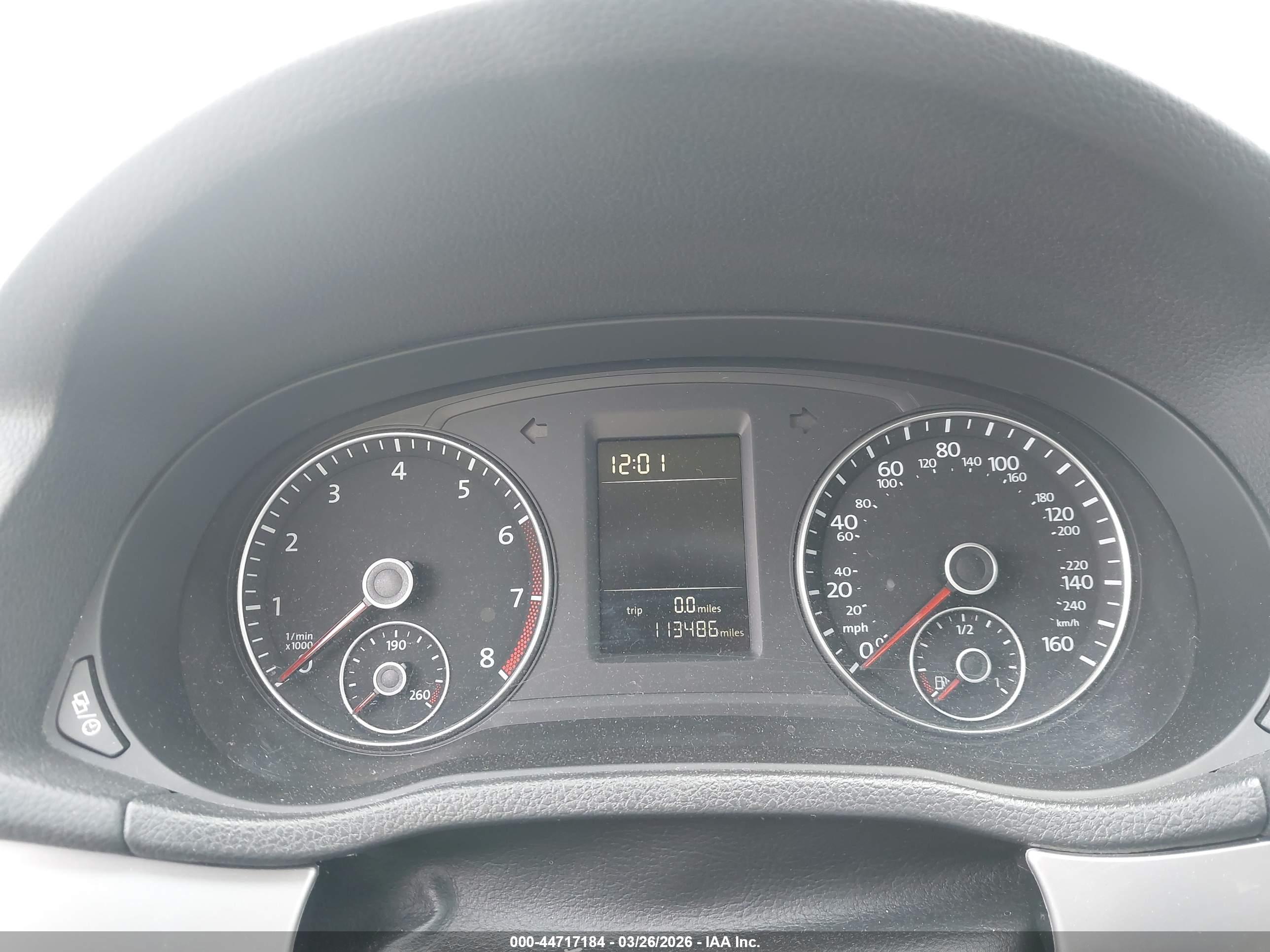 VOLKSWAGEN PASSAT image 7