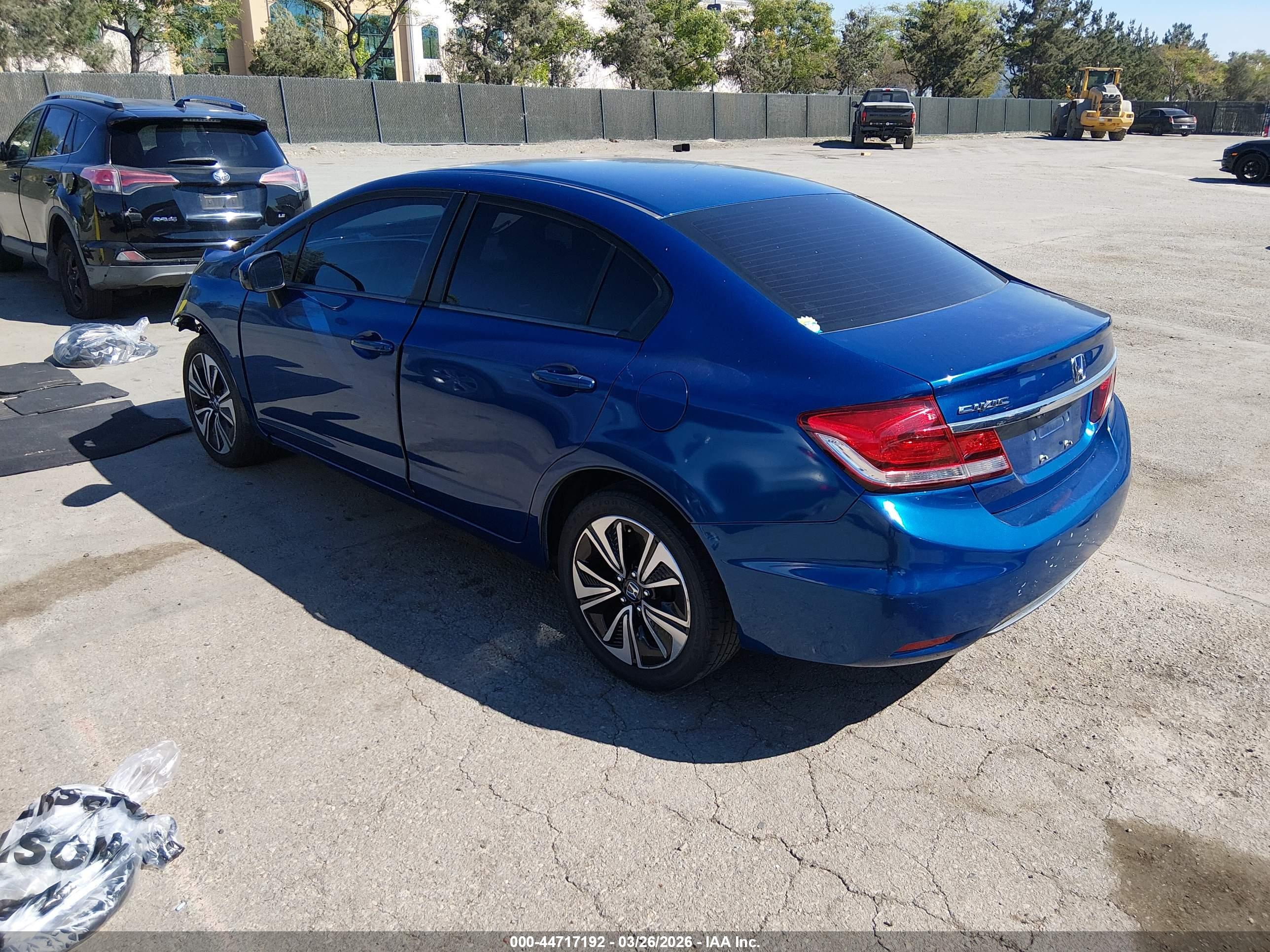 HONDA CIVIC image 3