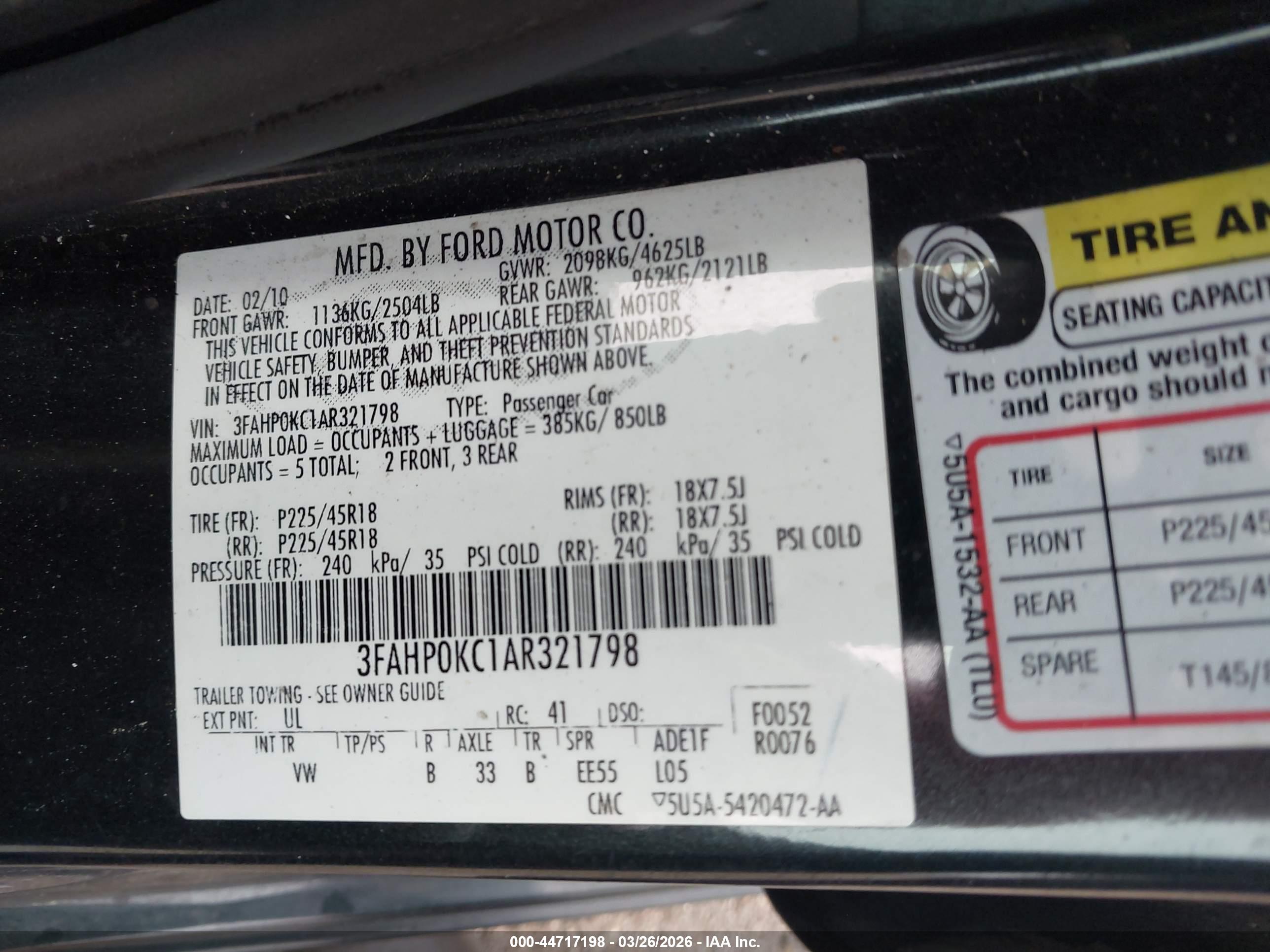FORD FUSION image 9