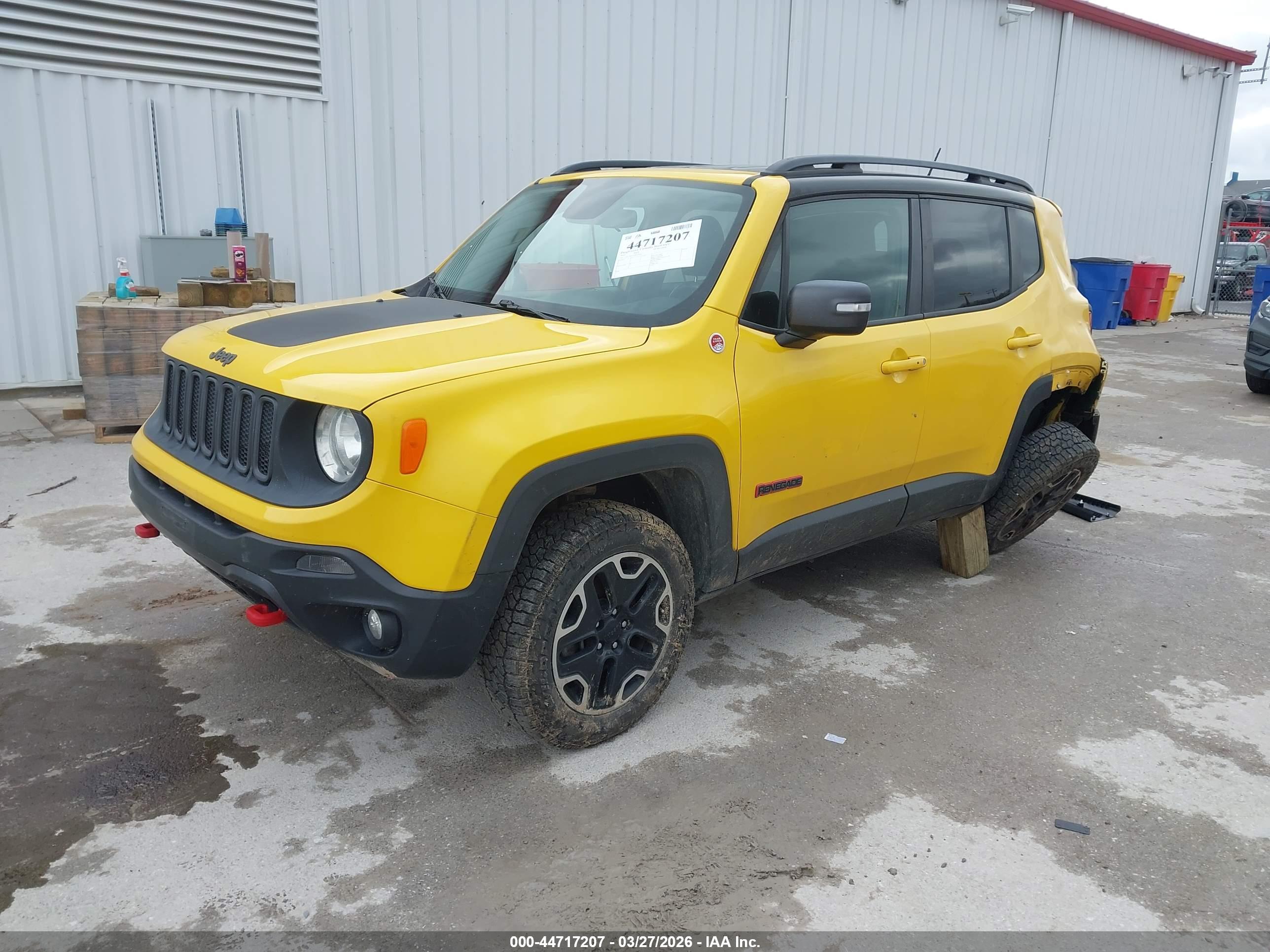 JEEP RENEGADE image 2