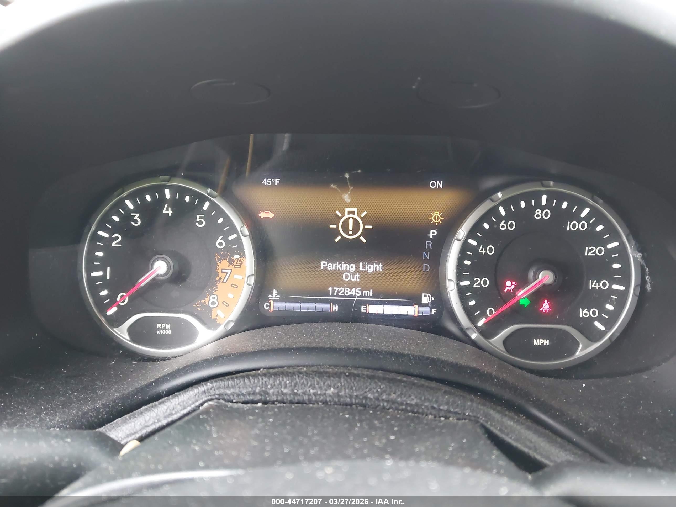 JEEP RENEGADE image 7
