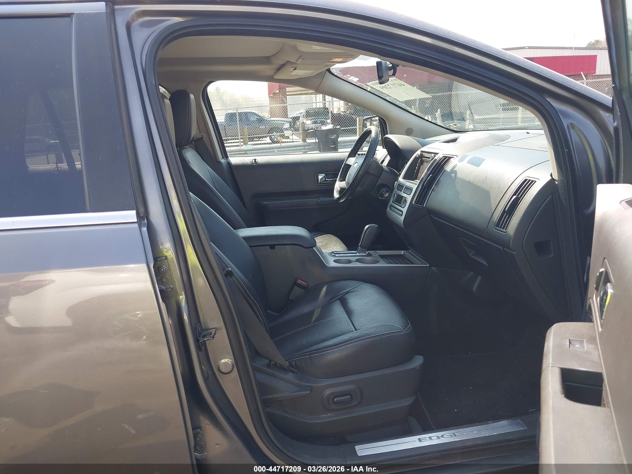 FORD EDGE image 5