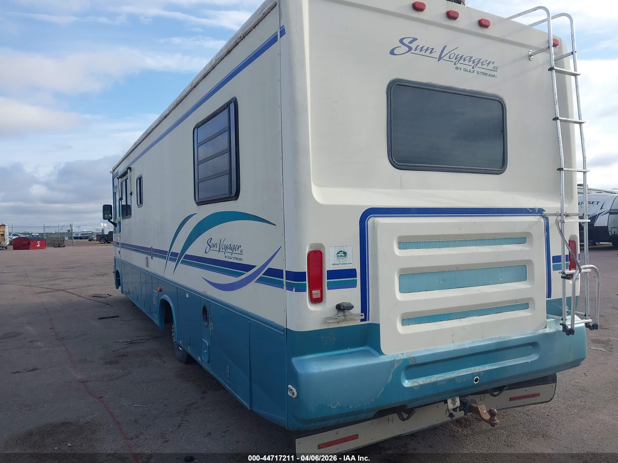 FORD F530 image 3