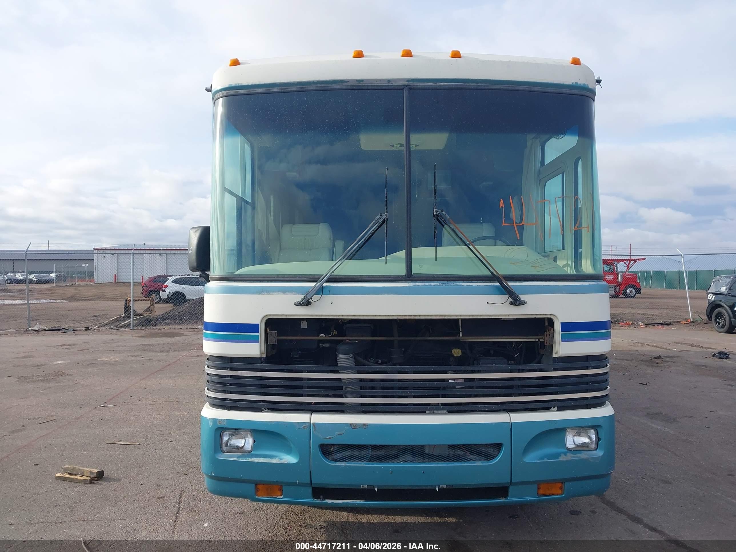 FORD F530 image 7