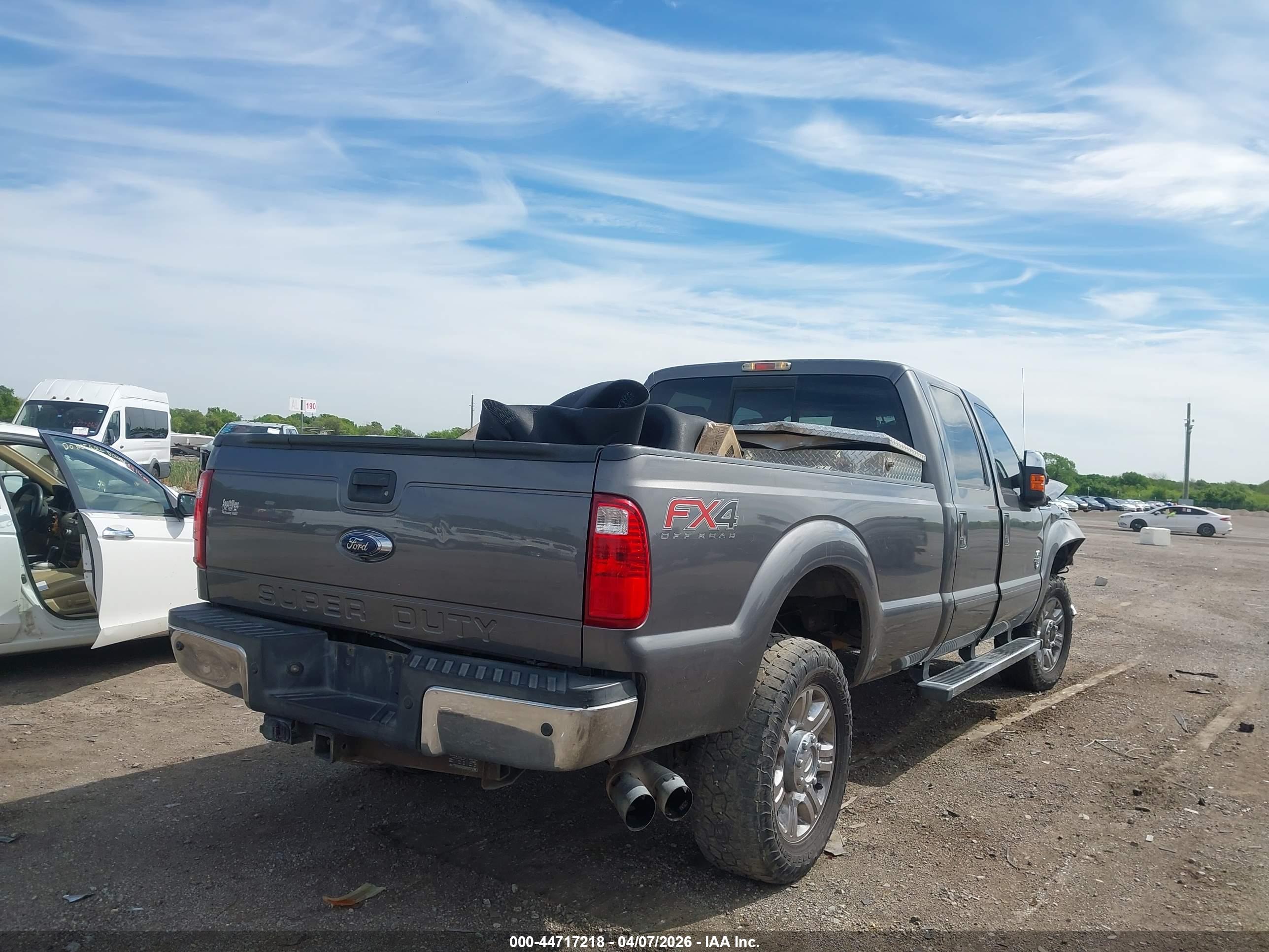 FORD F-350 image 4