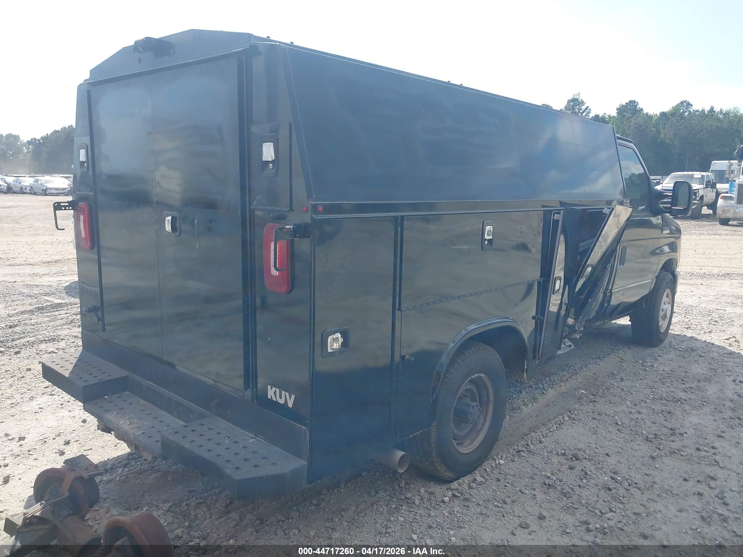 FORD E-350 image 4