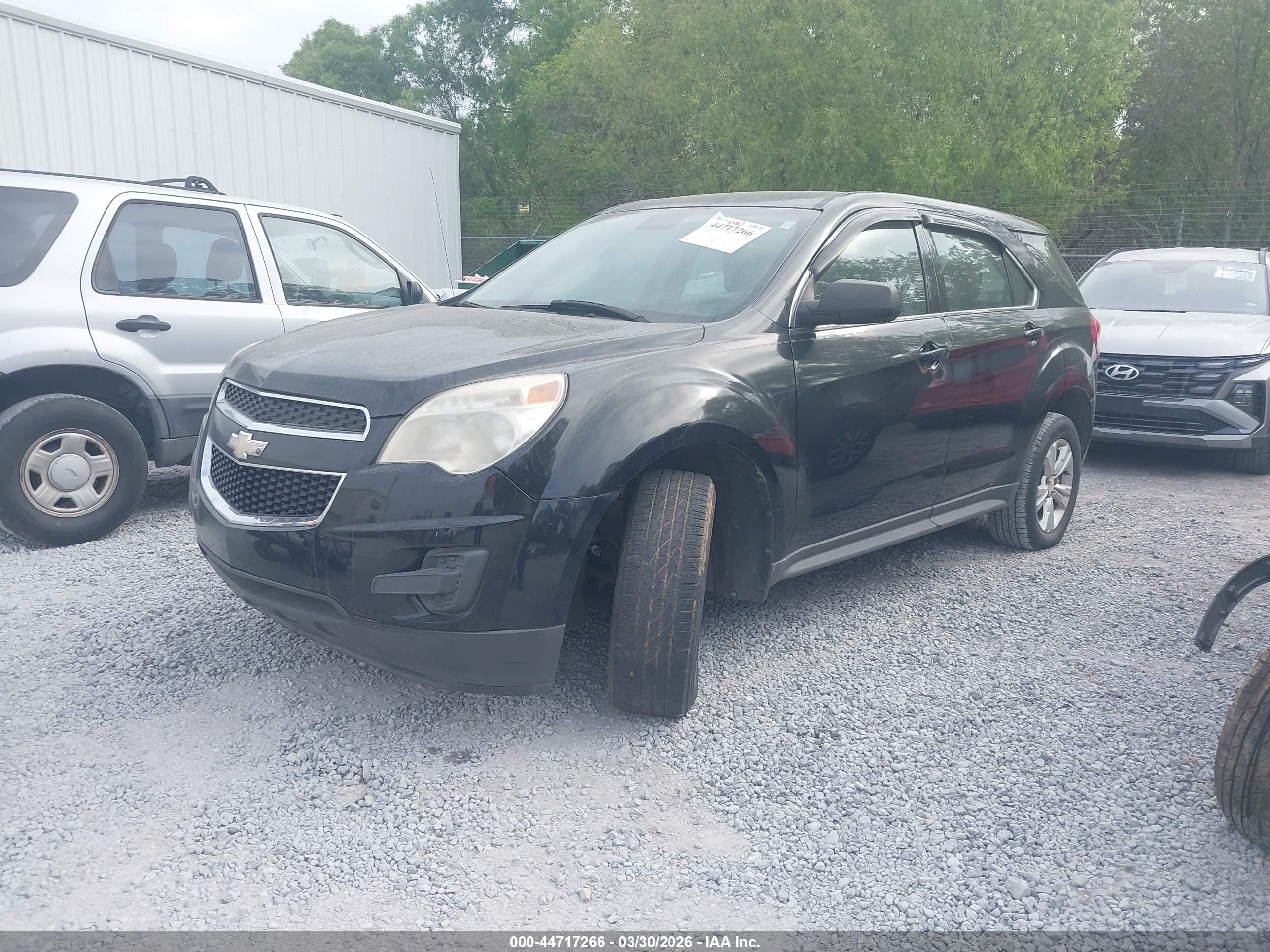 CHEVROLET EQUINOX image 2