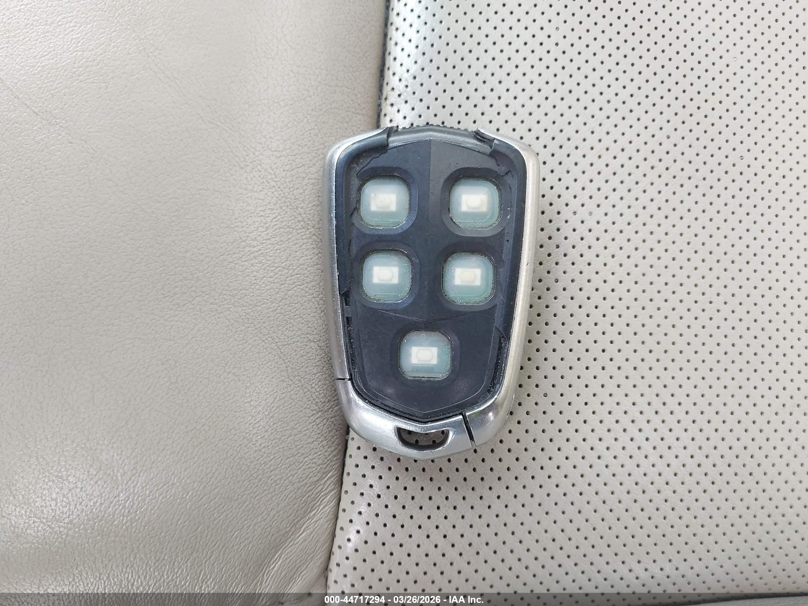 CADILLAC XTS image 11