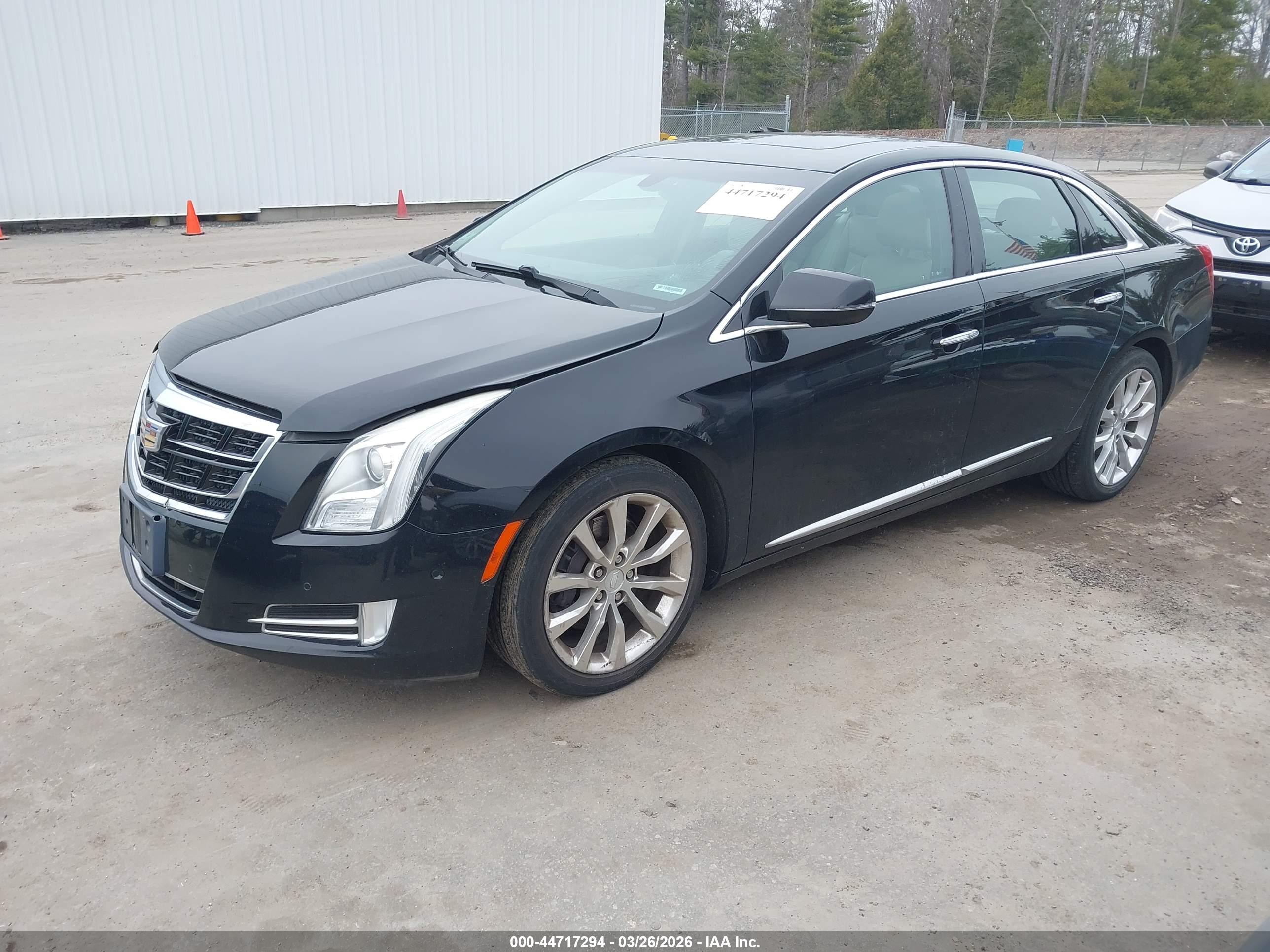 CADILLAC XTS image 2